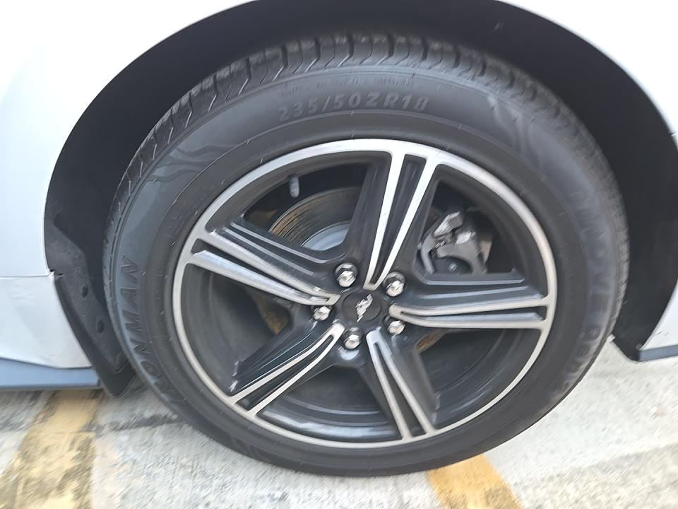 2024 Ford Mustang EcoBoost RWD