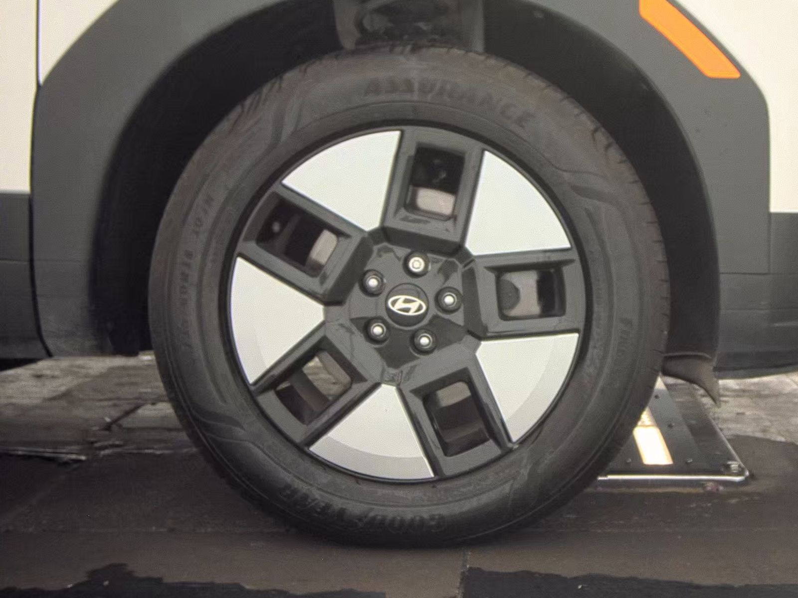 2025 Hyundai Santa Fe Hybrid SEL FWD