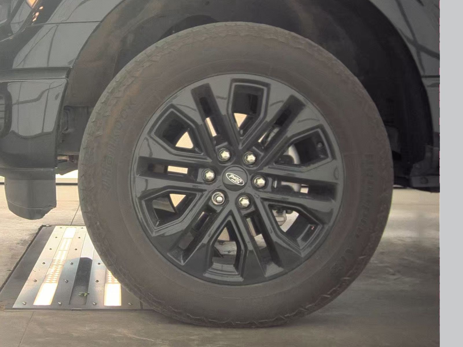 2024 Ford F-150 Hybrid XLT AWD