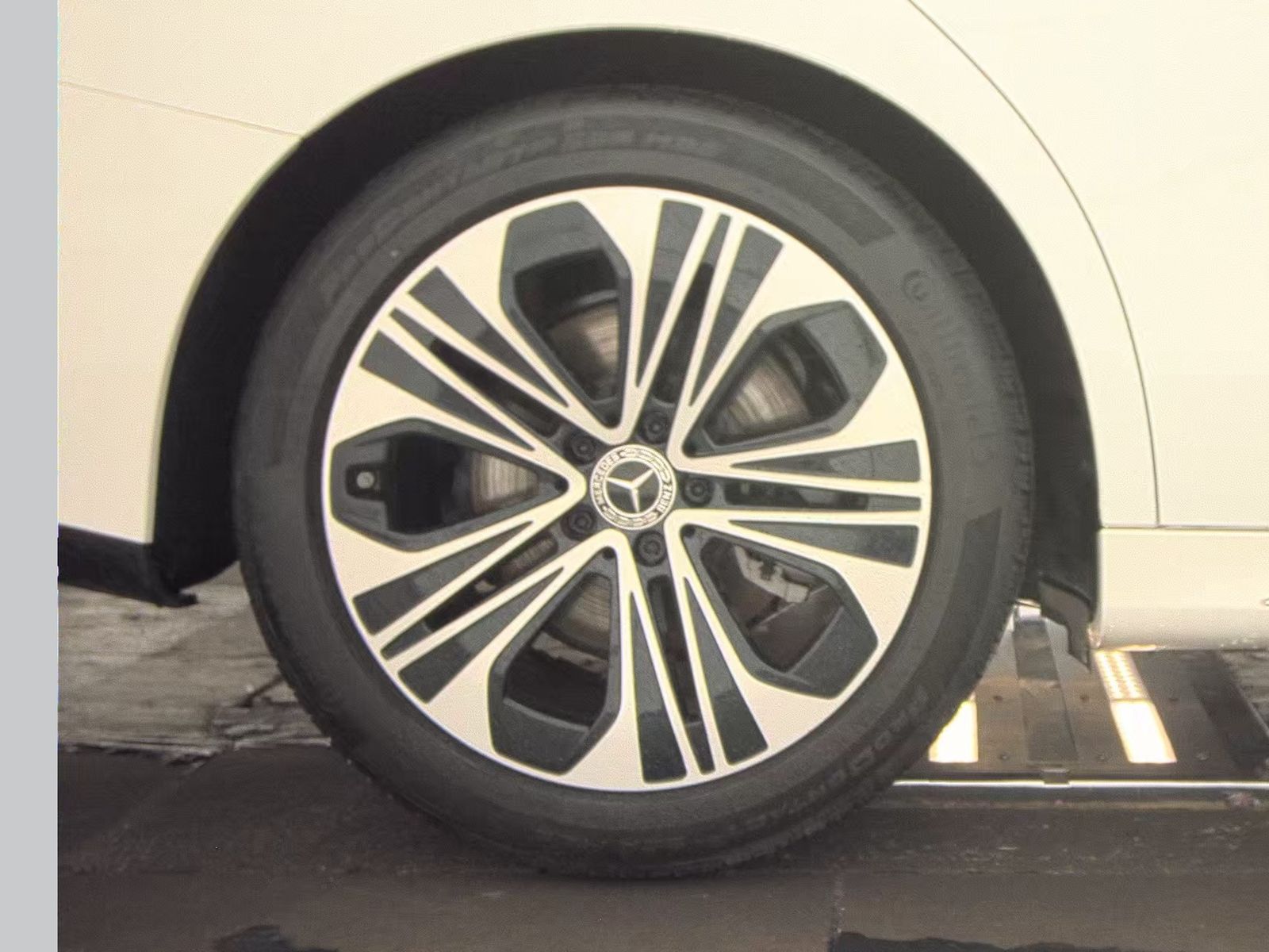 2025 Mercedes-Benz E-Class E 350 FWD