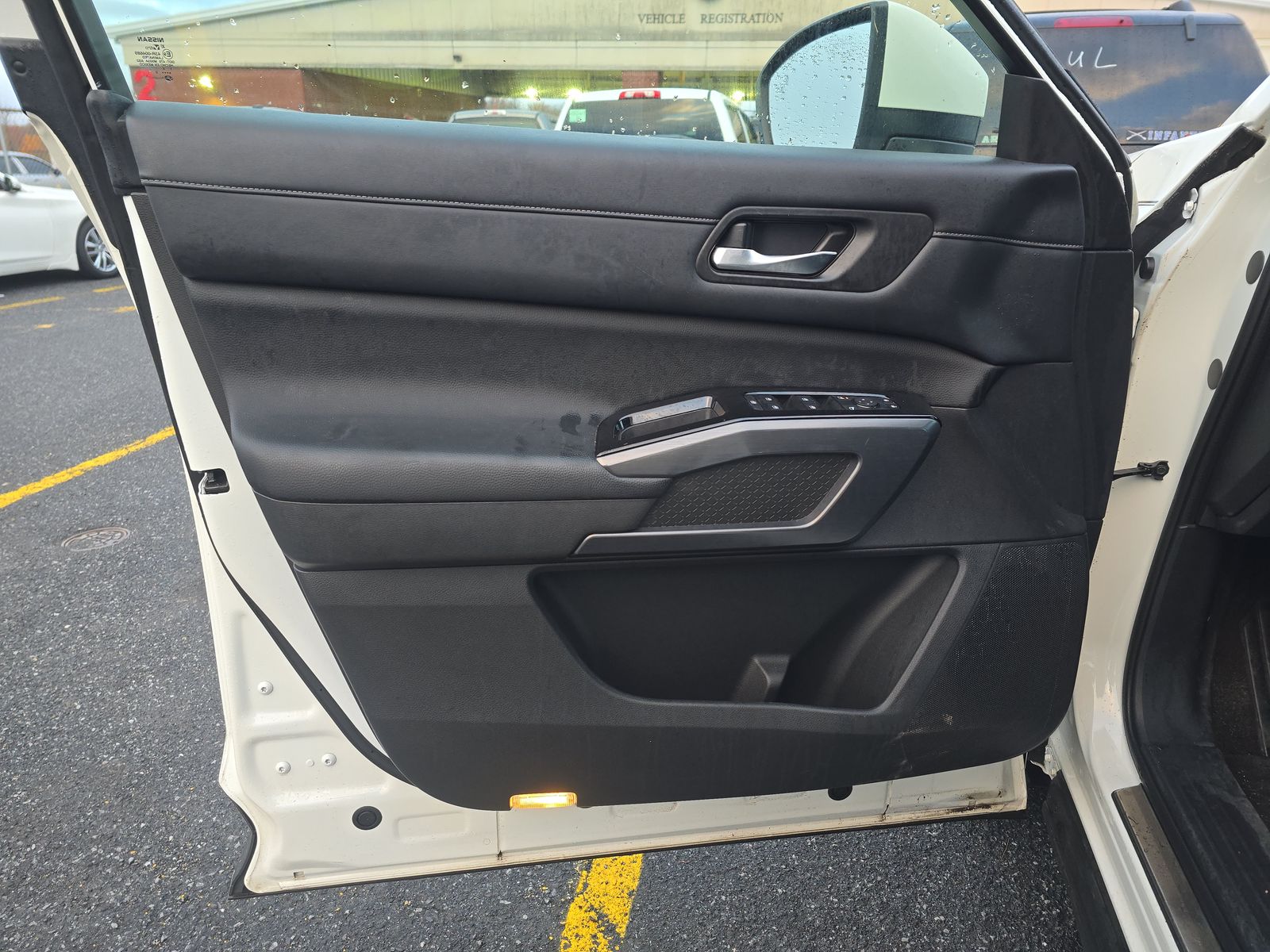 2022 Nissan Pathfinder SL AWD