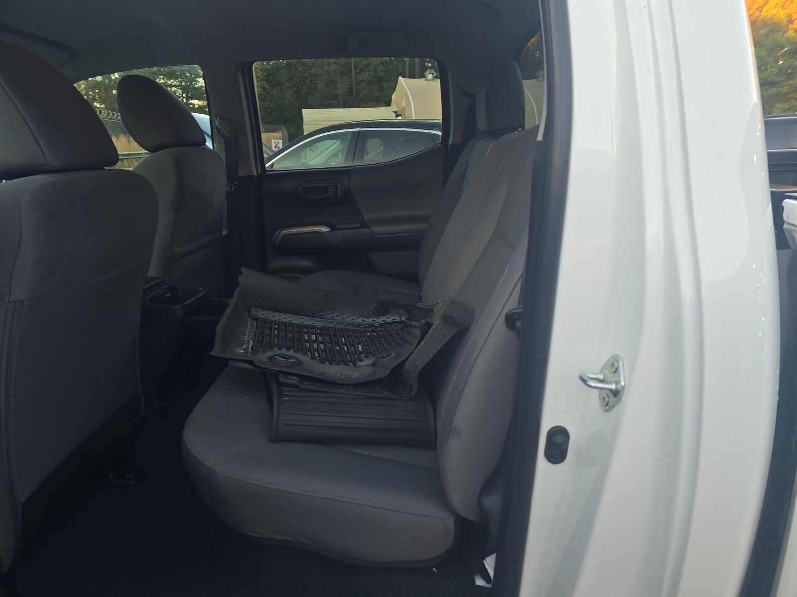 2023 Toyota Tacoma SR5 RWD