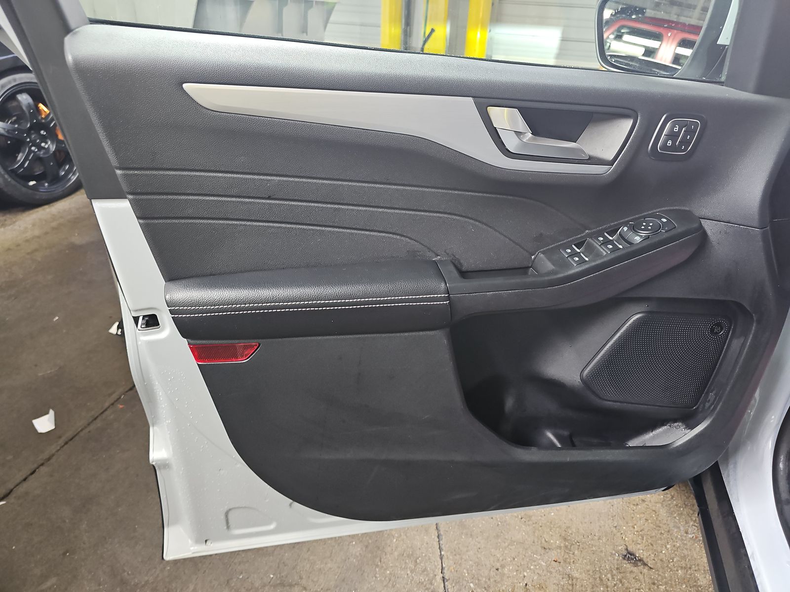 2025 Ford Escape Plug-In Hybrid FWD