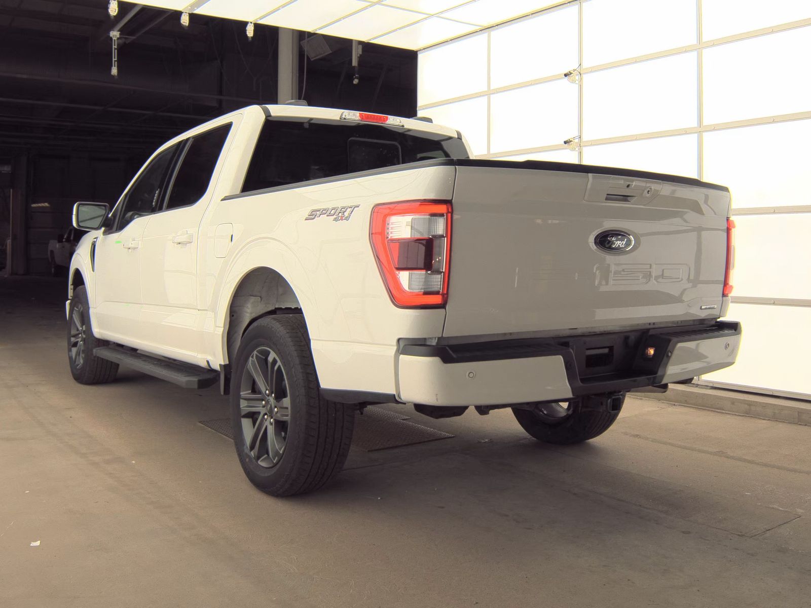 2023 Ford F-150 Lariat AWD