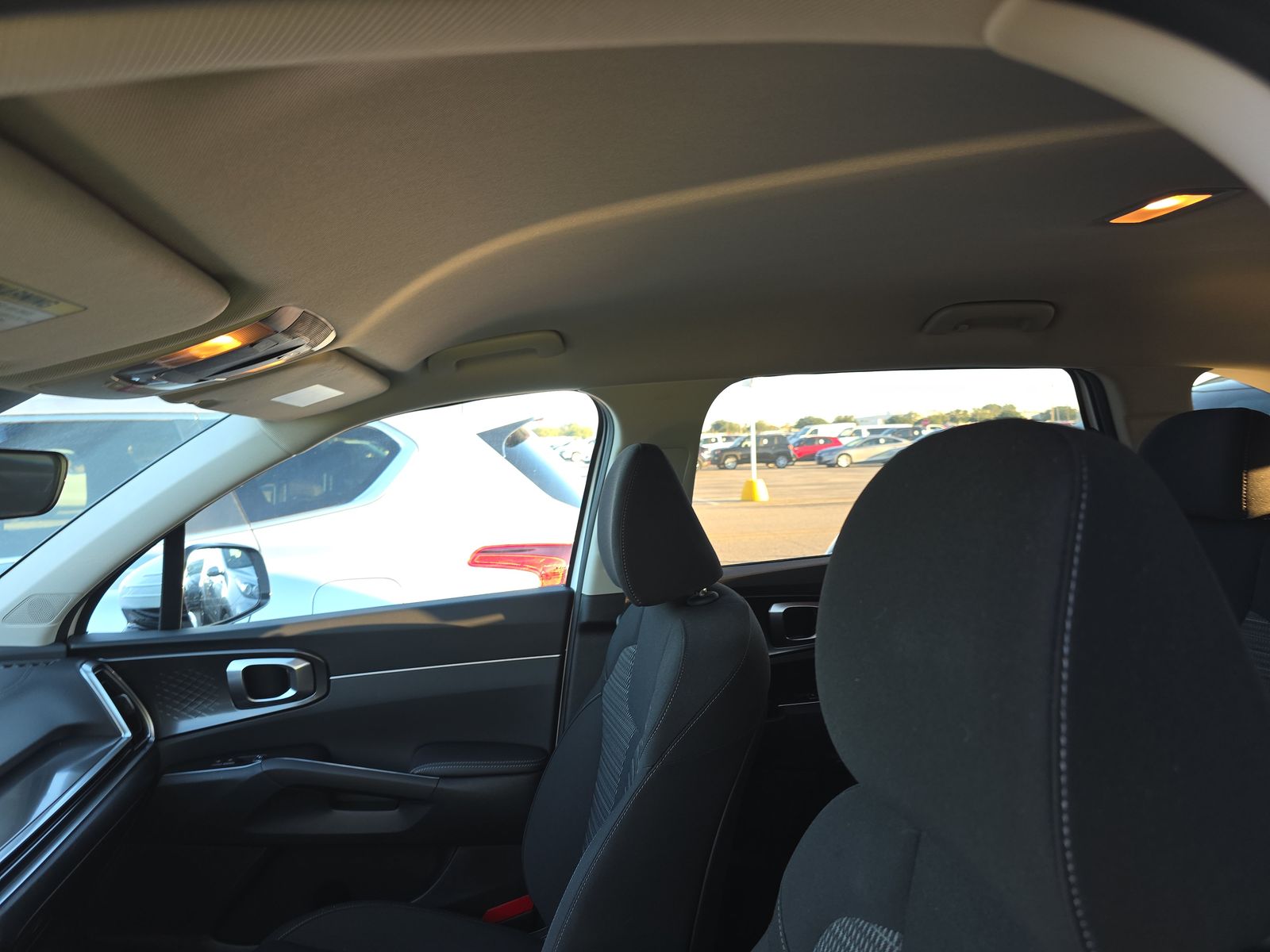 2025 Kia Sorento LX FWD