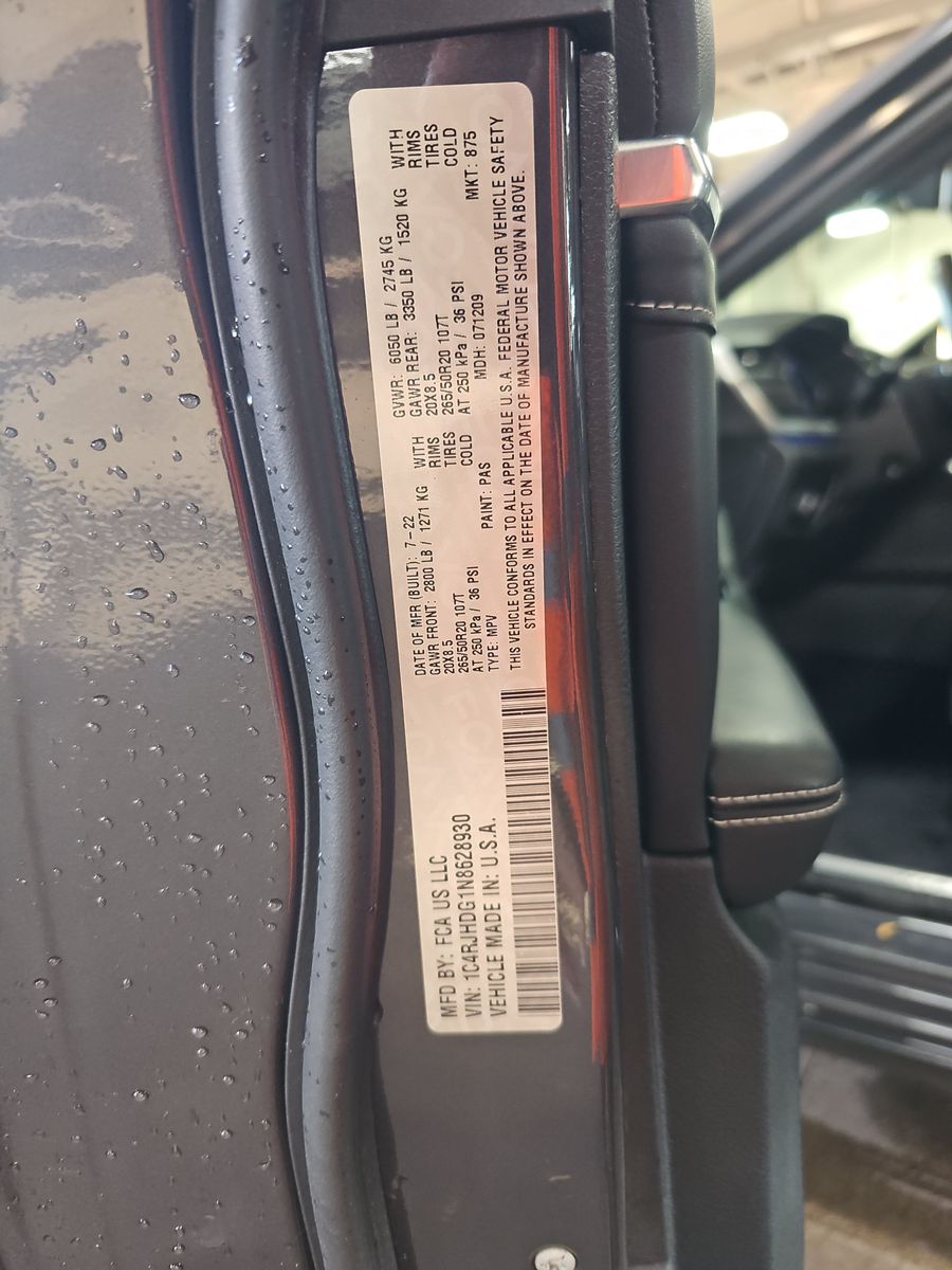 2022 Jeep Grand Cherokee Overland AWD