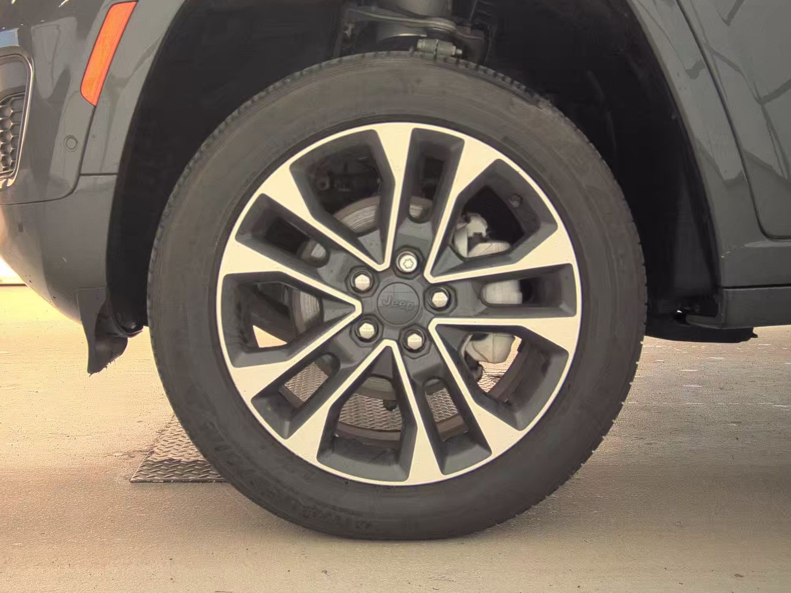 2022 Jeep Grand Cherokee Overland AWD