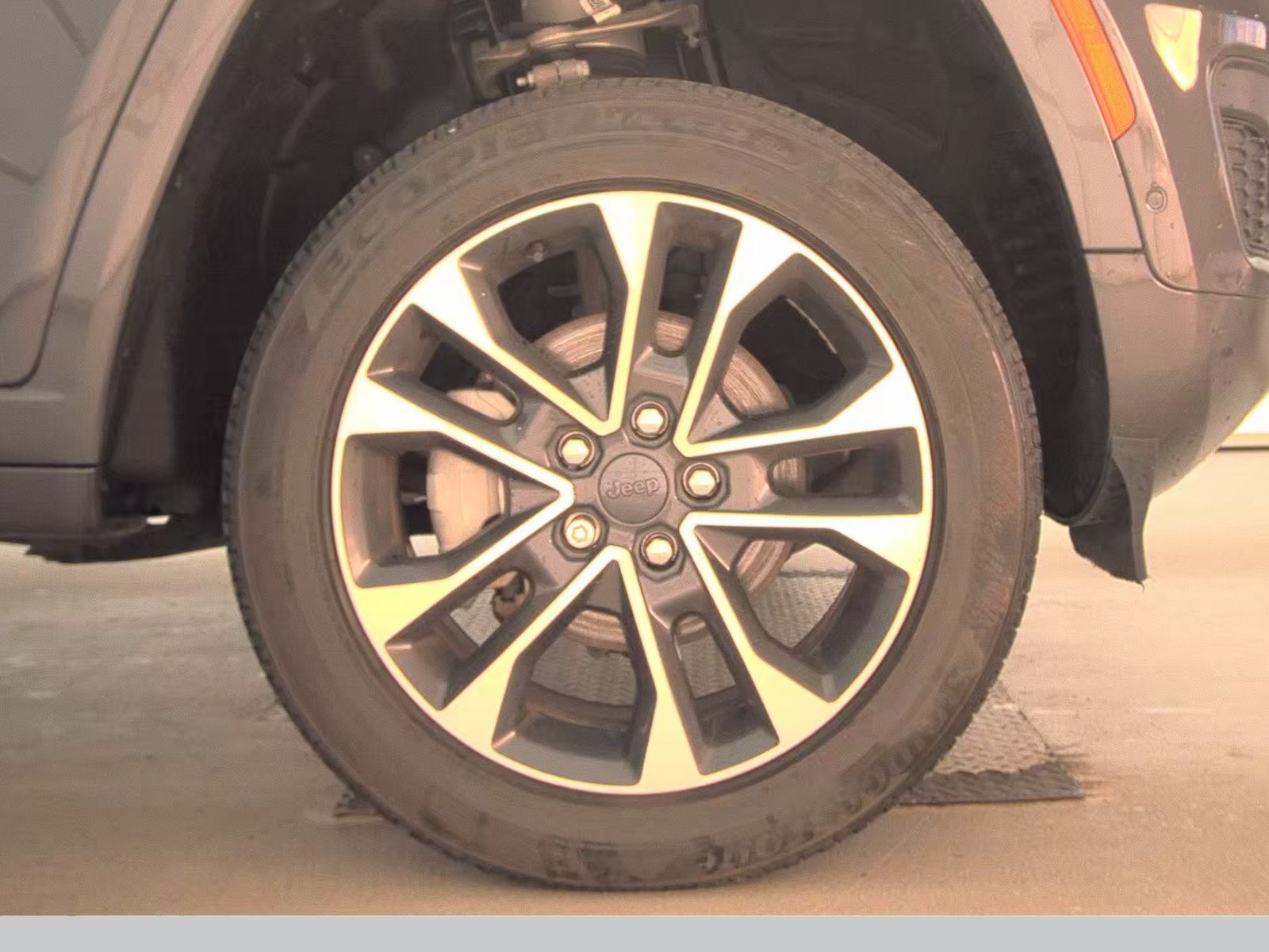 2022 Jeep Grand Cherokee Overland AWD