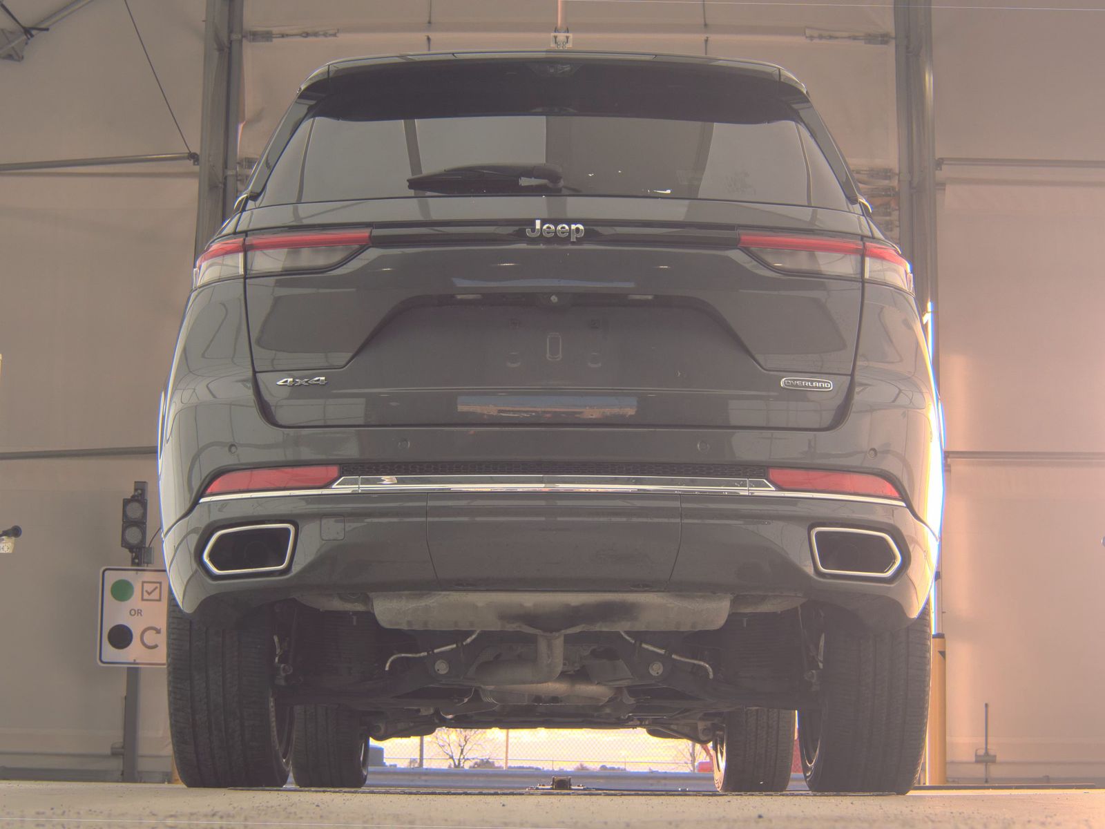 2022 Jeep Grand Cherokee Overland AWD