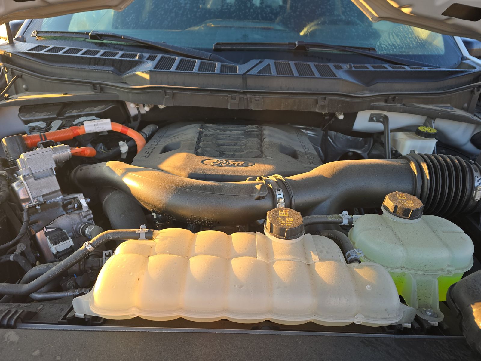 2023 Ford F-150 Hybrid XLT AWD