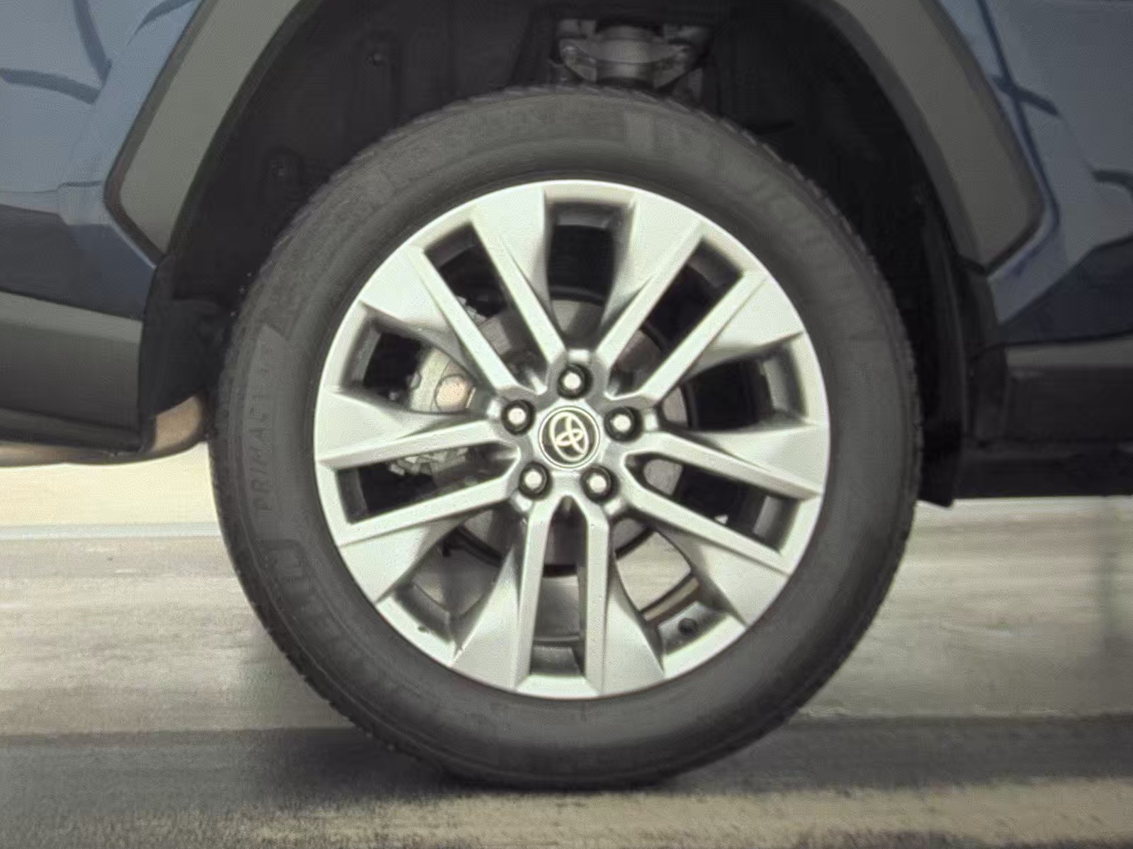 2023 Toyota RAV4 XLE Premium FWD