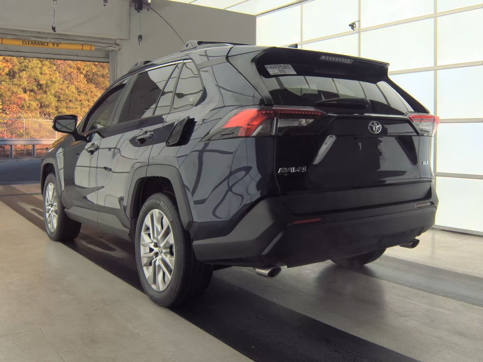 2023 Toyota RAV4 XLE Premium FWD