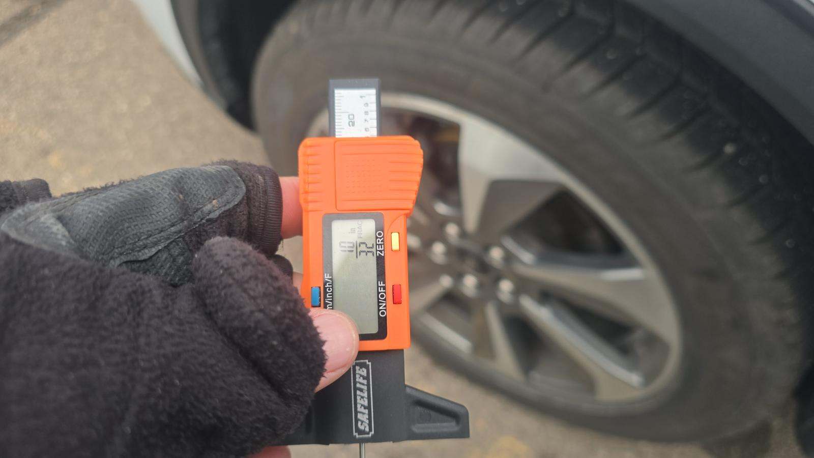 2025 Ford Escape Platinum AWD