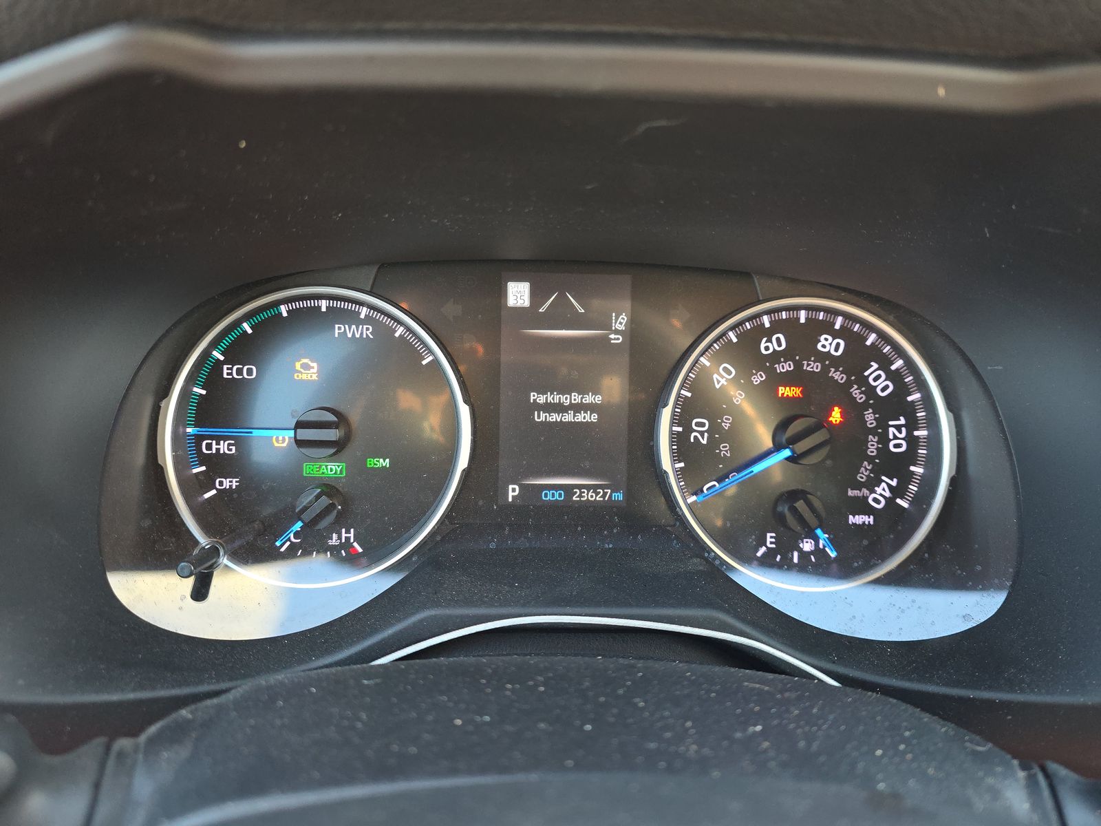 2022 Toyota RAV4 Hybrid SE AWD