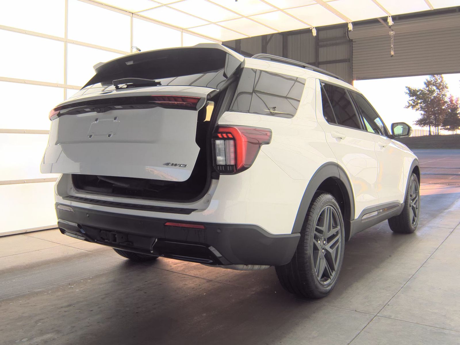 2025 Ford Explorer ST-Line AWD