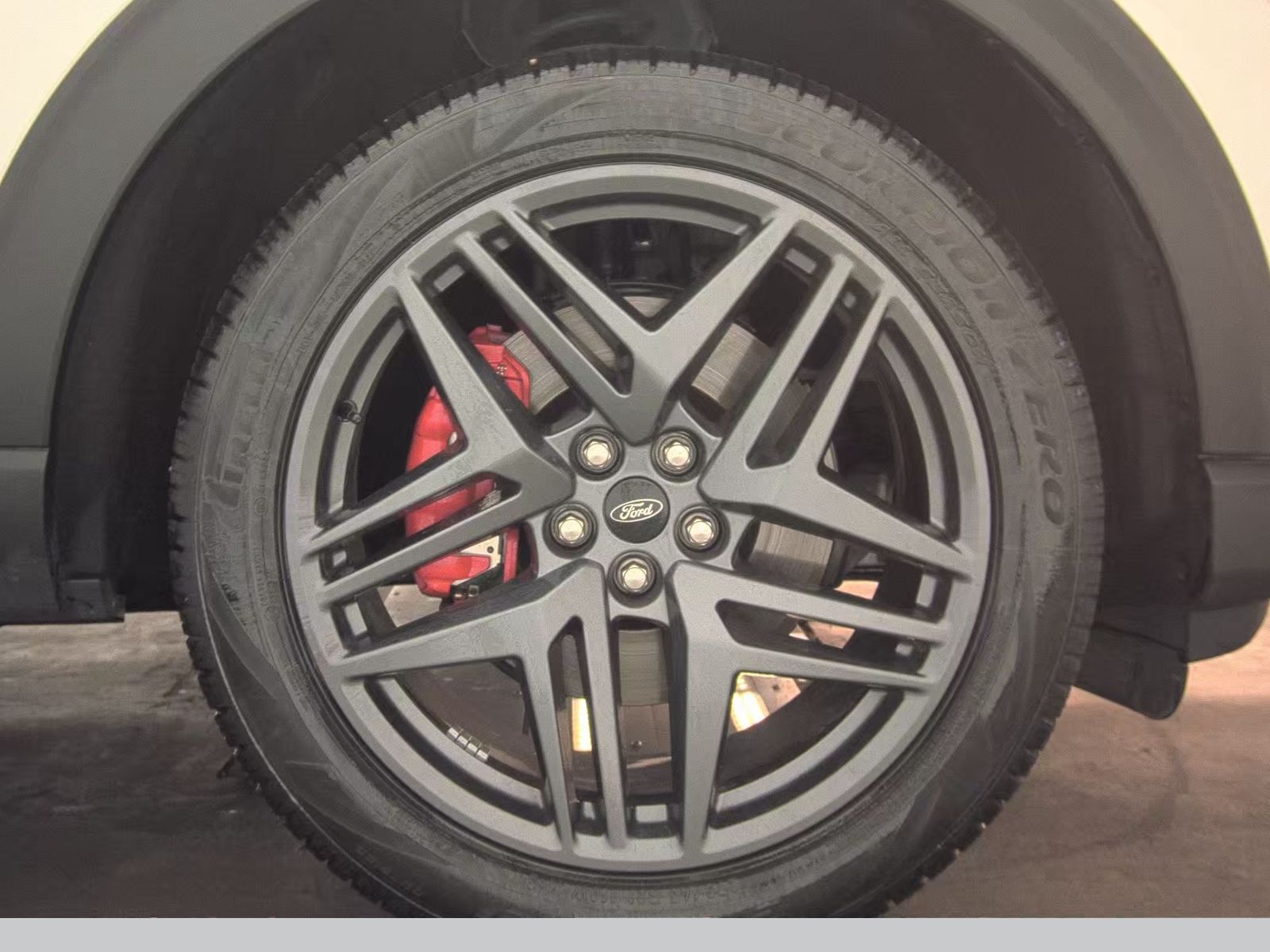 2025 Ford Explorer ST-Line AWD