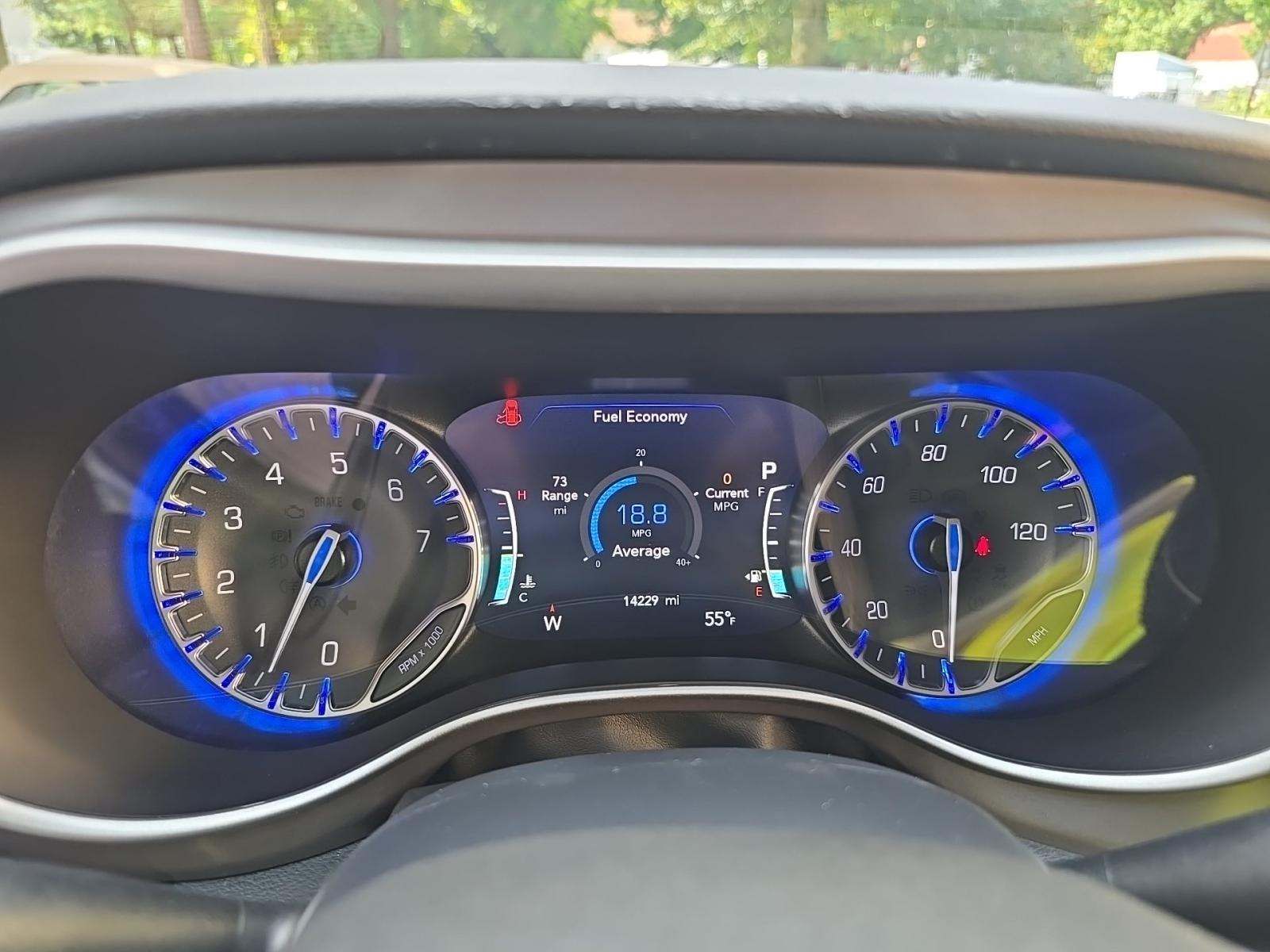 2025 Chrysler Pacifica Select FWD