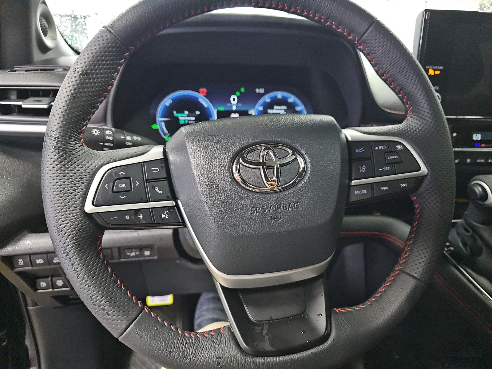 2025 Toyota Sienna XSE FWD