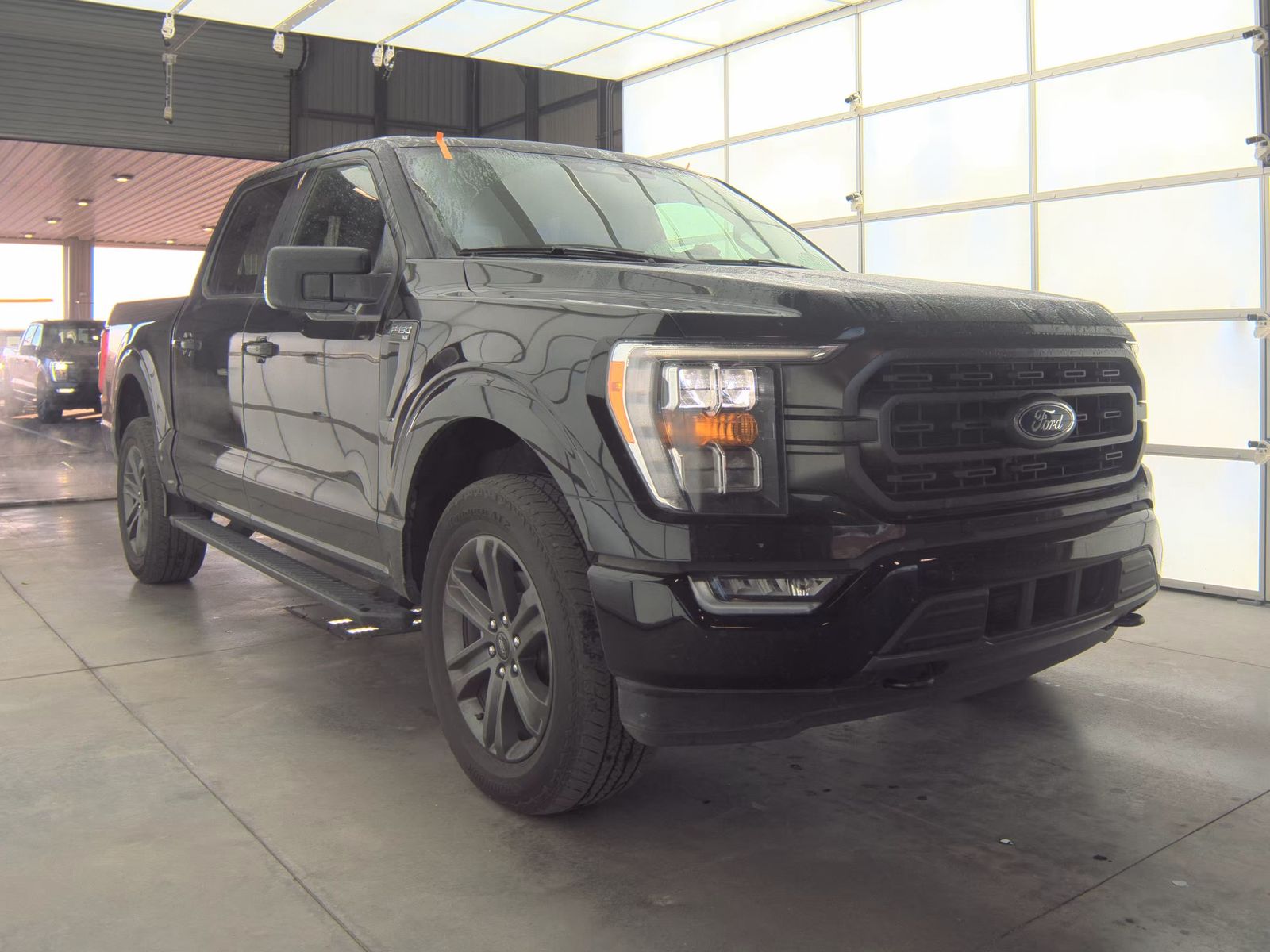 2023 Ford F-150 XLT AWD