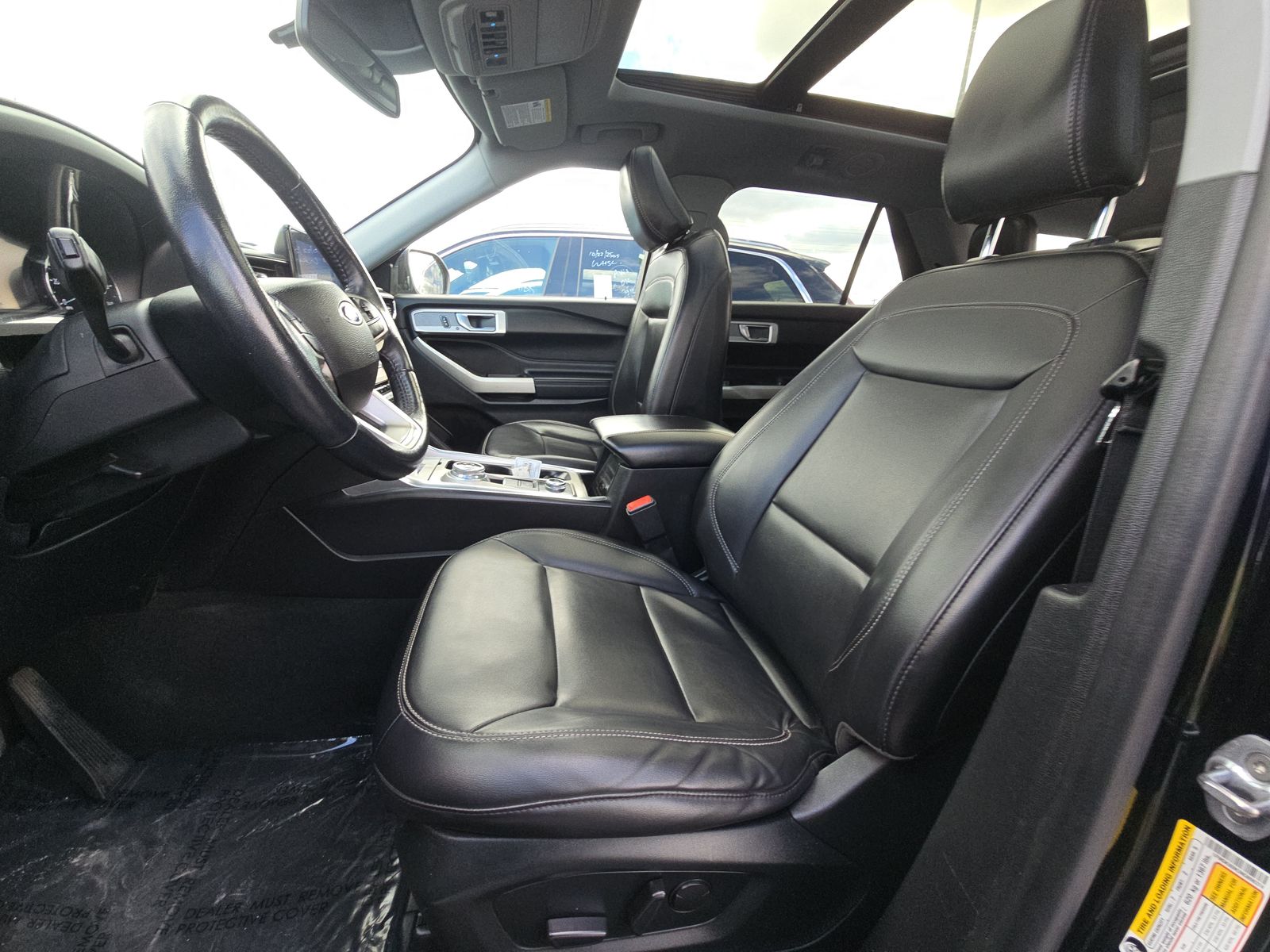 2022 Ford Explorer XLT AWD