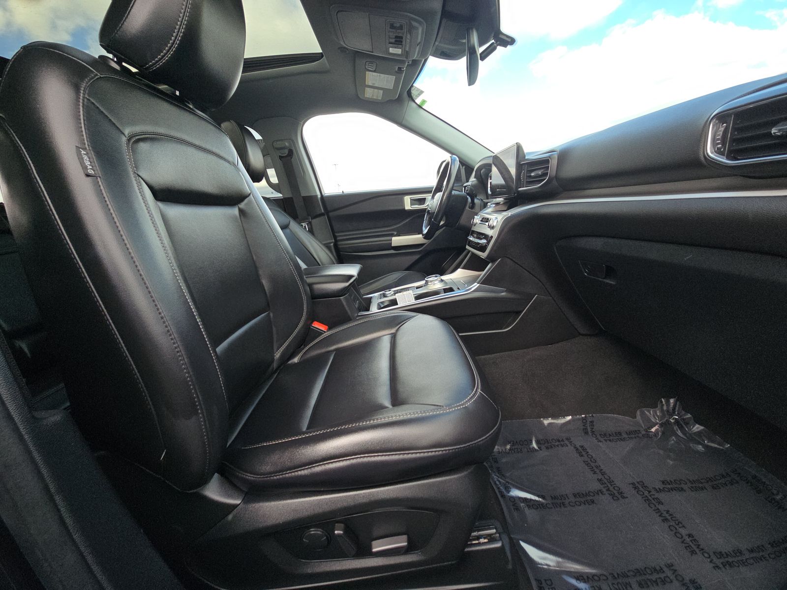 2022 Ford Explorer XLT AWD