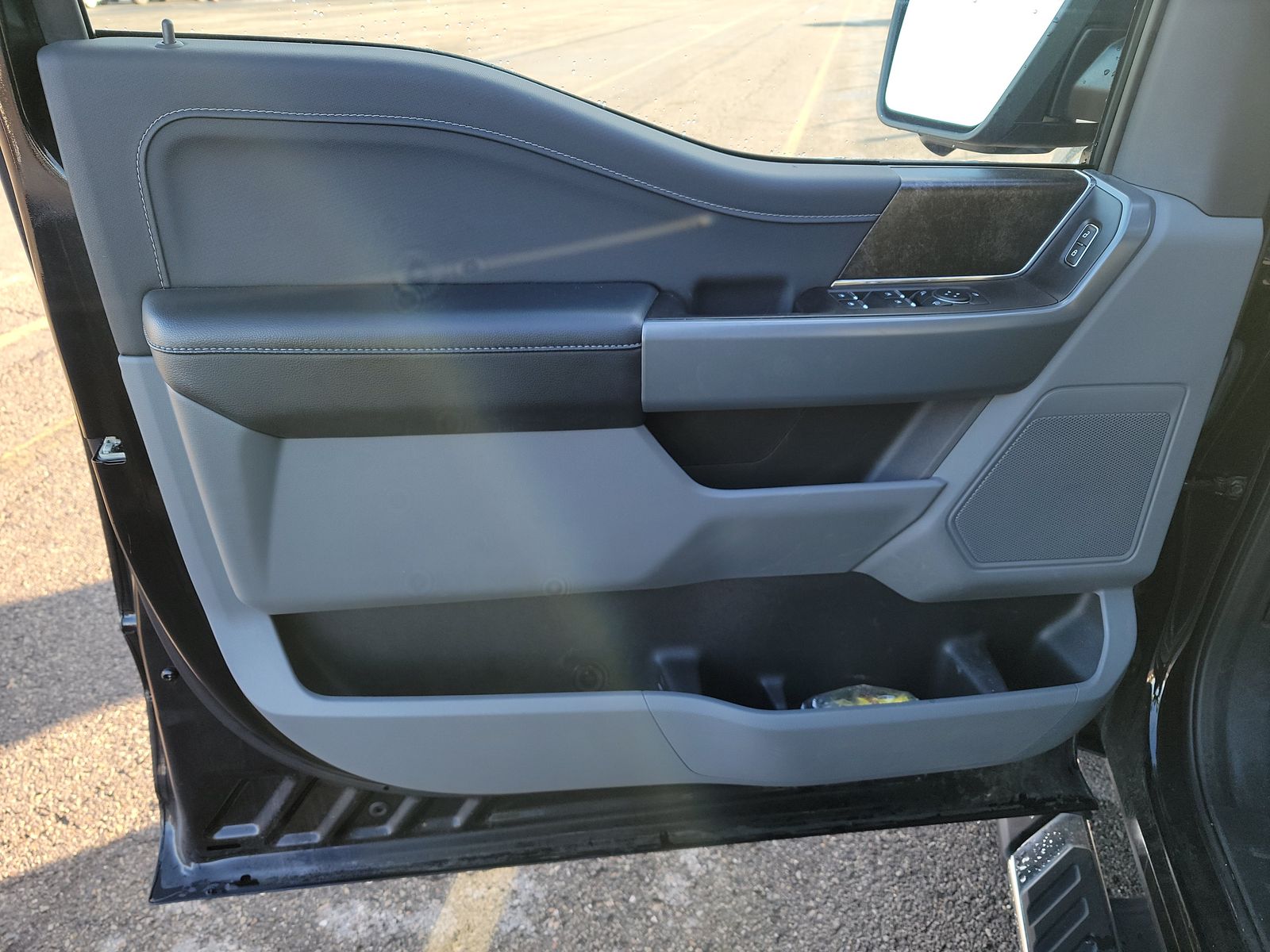 2023 Ford F-150 Hybrid XLT AWD