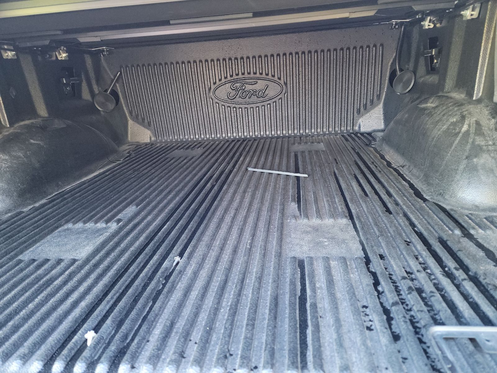 2023 Ford F-150 Hybrid XLT AWD