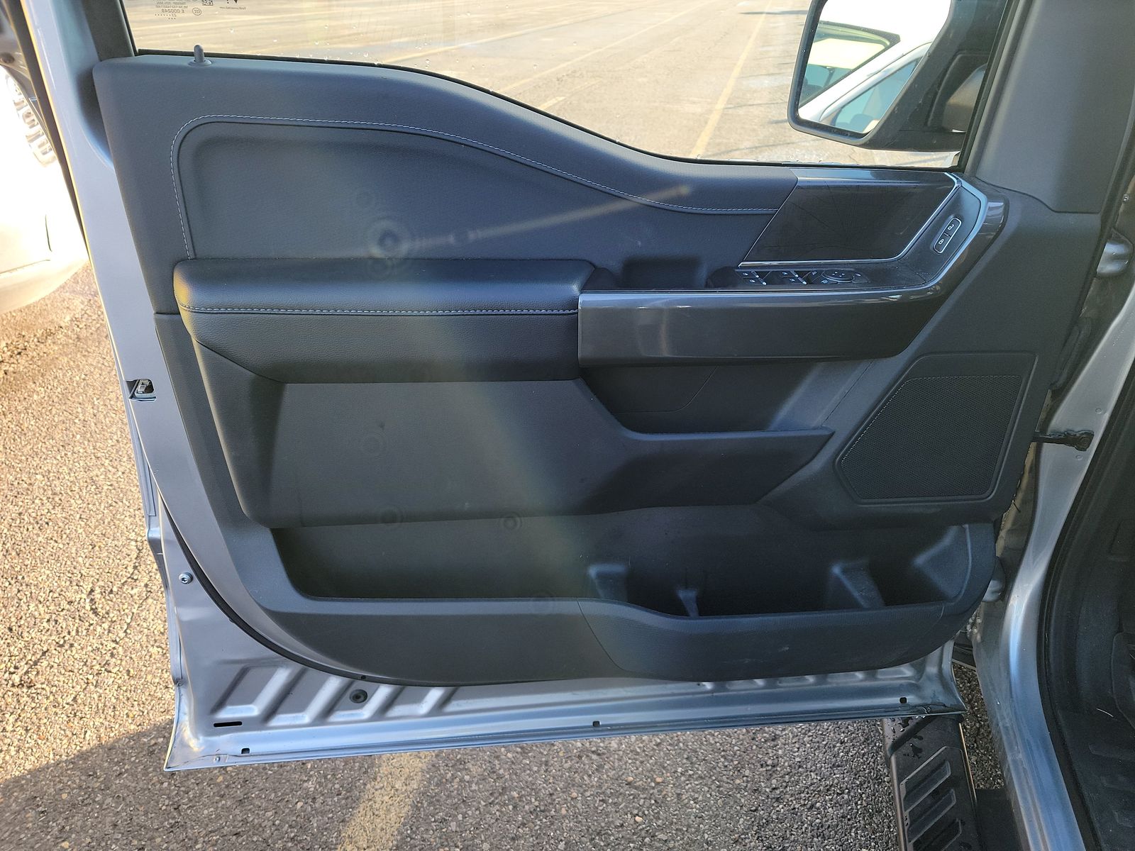 2023 Ford F-150 Hybrid XLT AWD