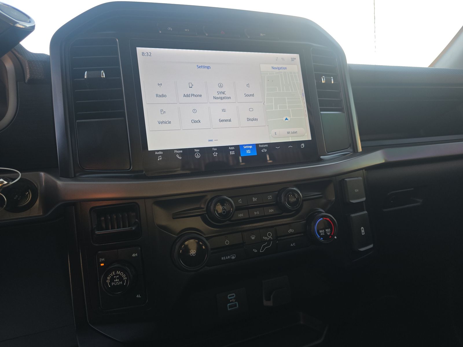 2024 Ford F-150 XL AWD