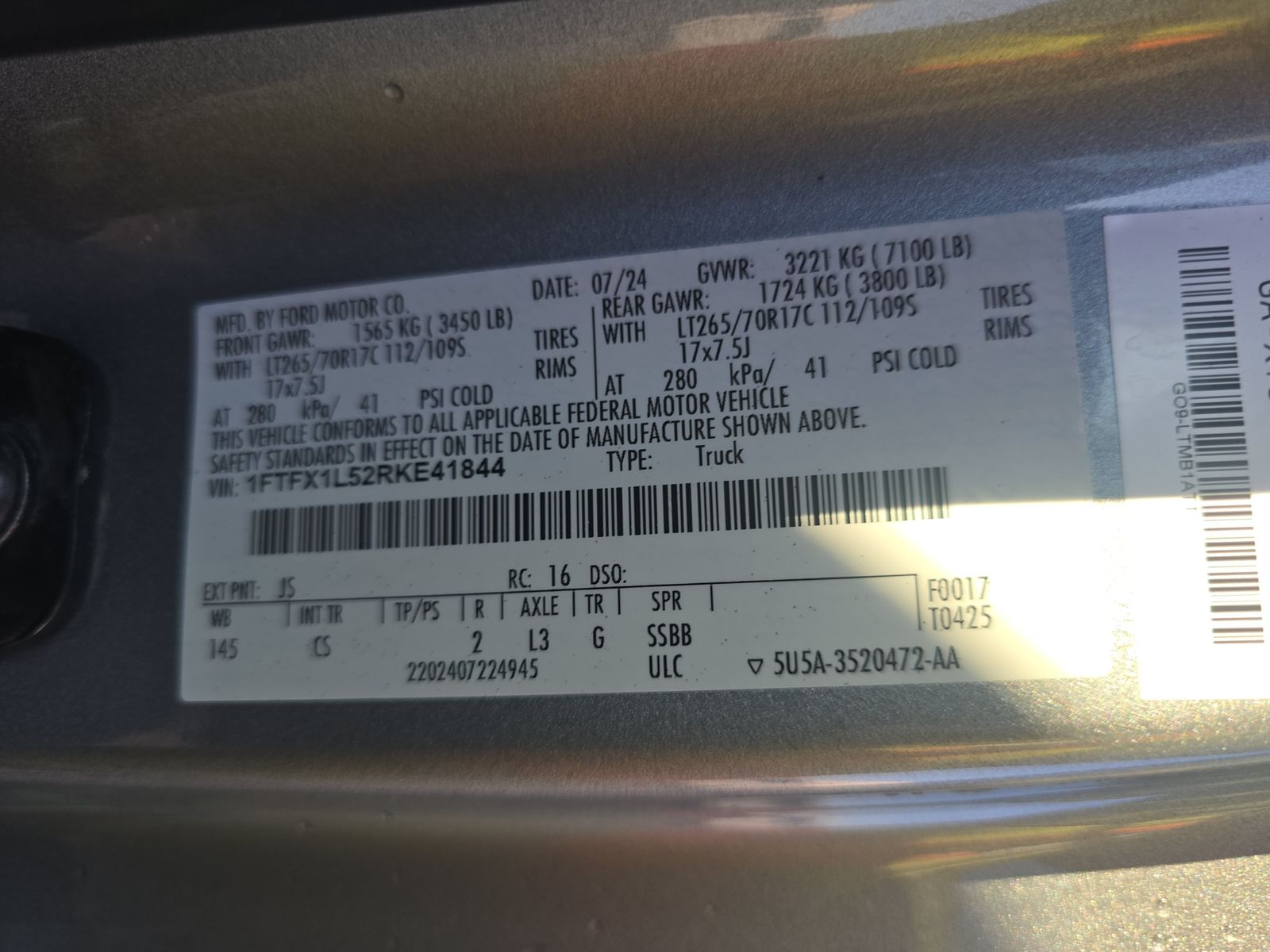 2024 Ford F-150 XL AWD