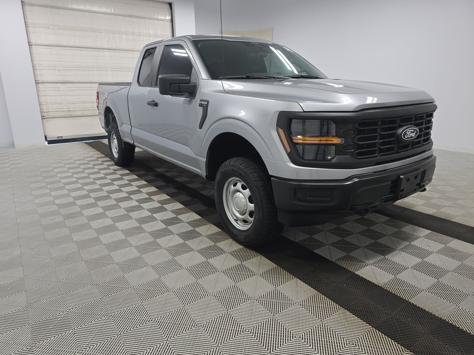 2024 Ford F-150 XL AWD