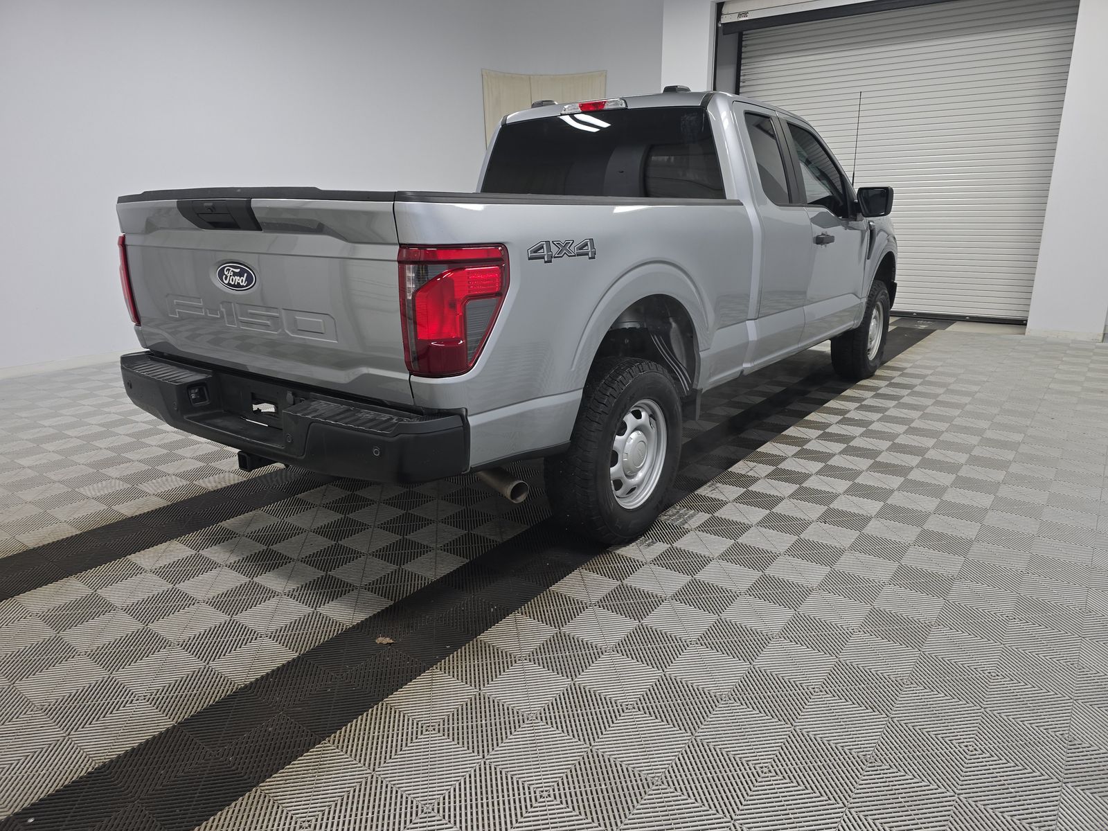 2024 Ford F-150 XL AWD