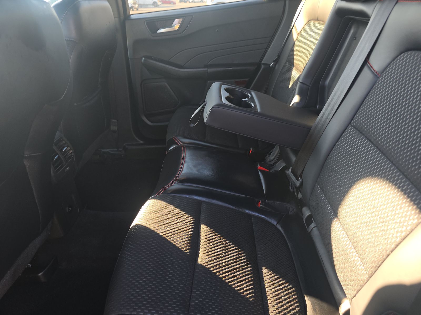 2025 Ford Escape Hybrid ST-Line FWD