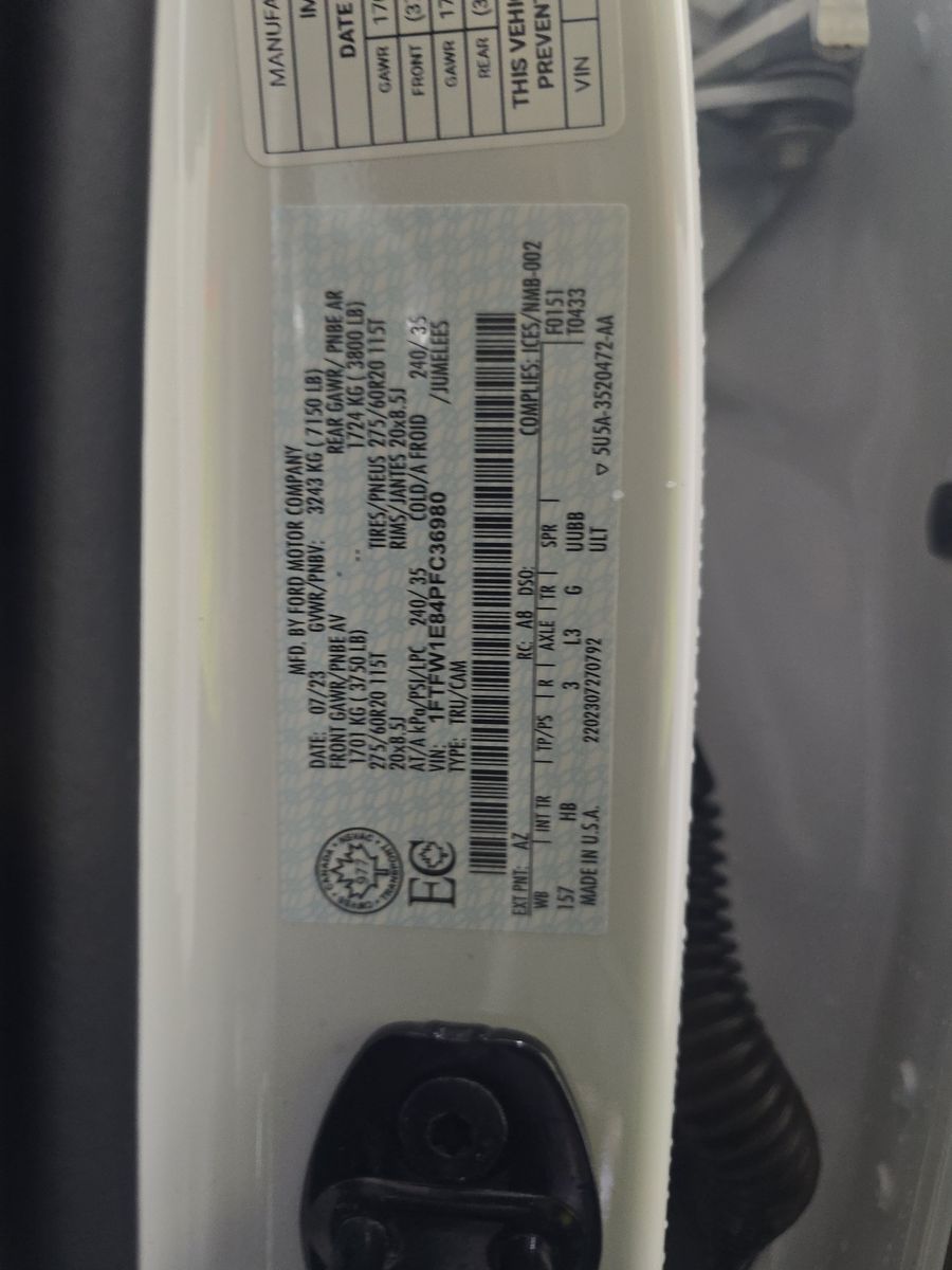 2023 Ford F-150 Lariat AWD