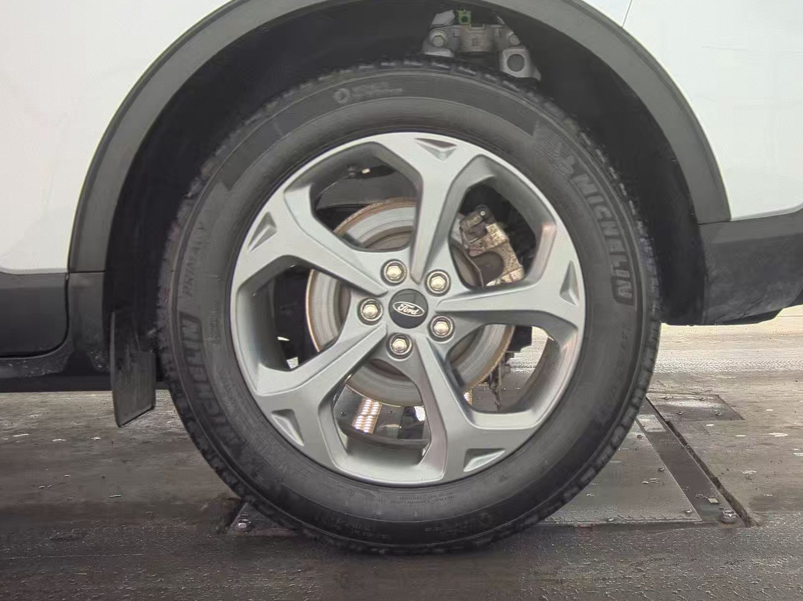 2025 Ford Escape Hybrid ST-Line FWD