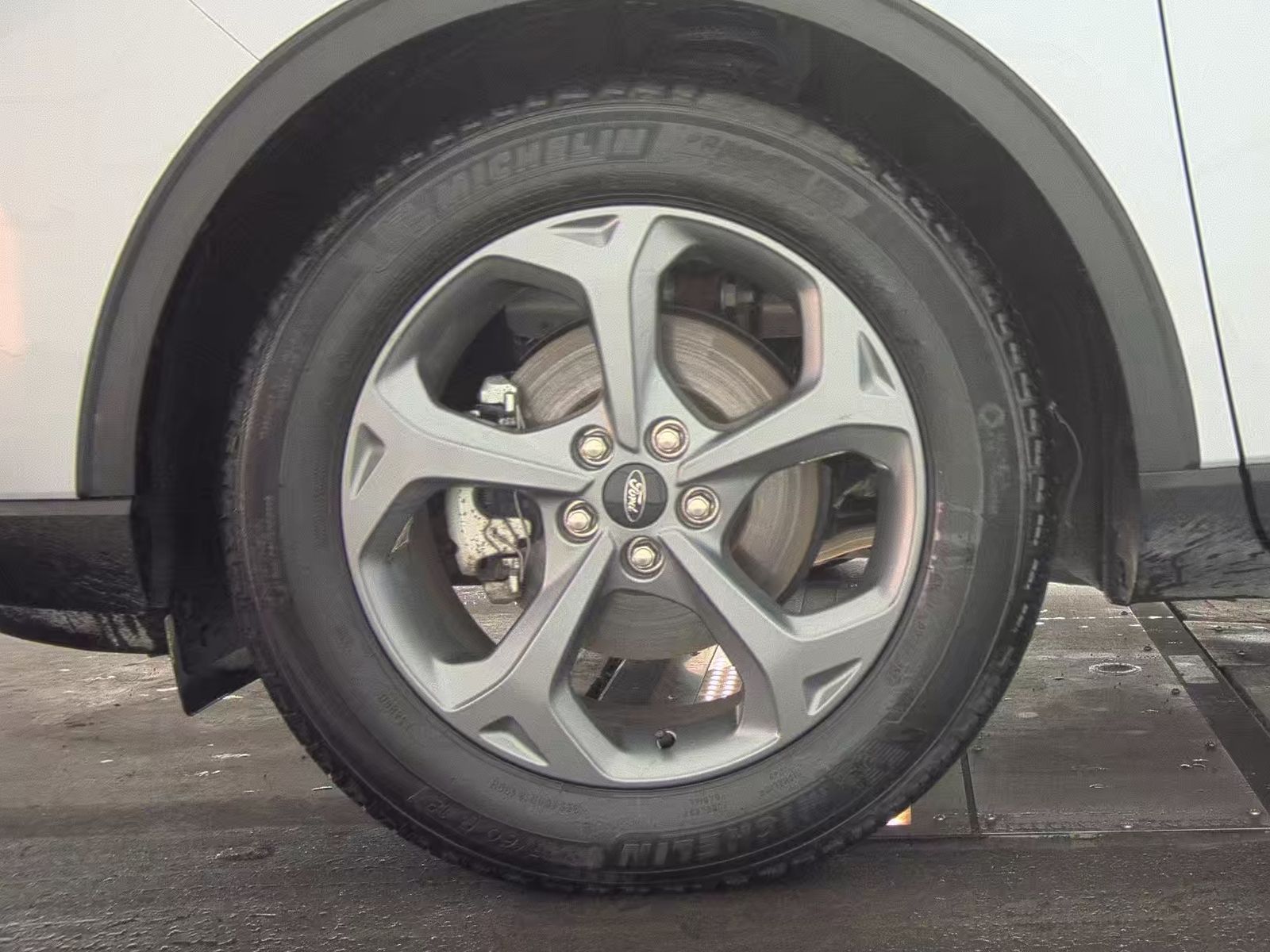 2025 Ford Escape Hybrid ST-Line FWD