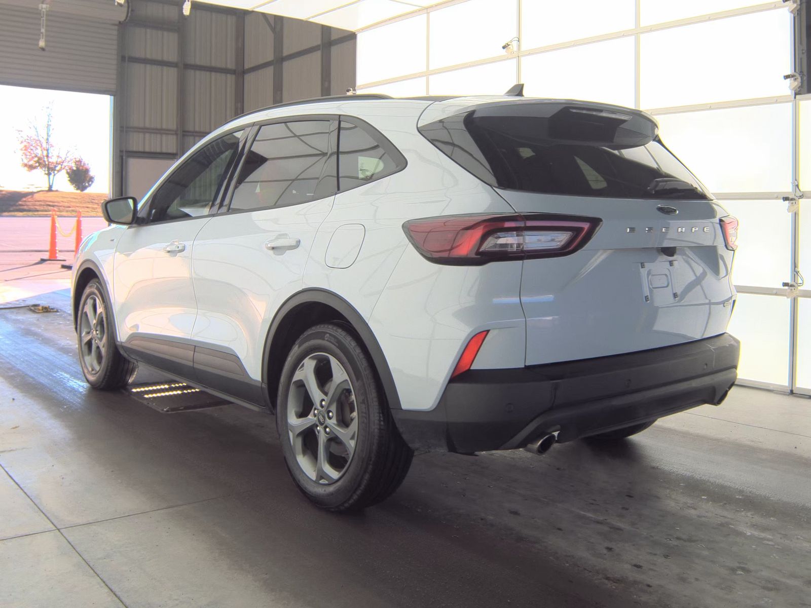 2025 Ford Escape Hybrid ST-Line FWD