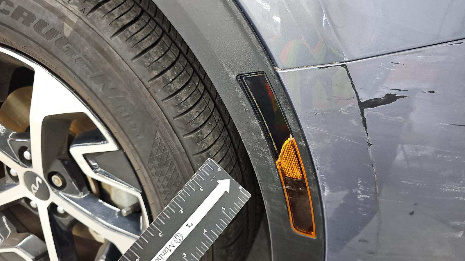 2023 Kia Sportage EX FWD