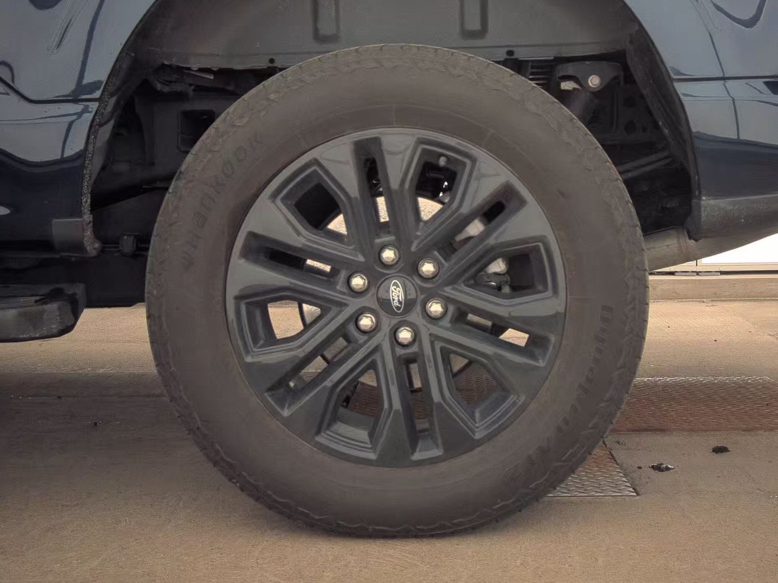 2024 Ford F-150 Hybrid Lariat AWD