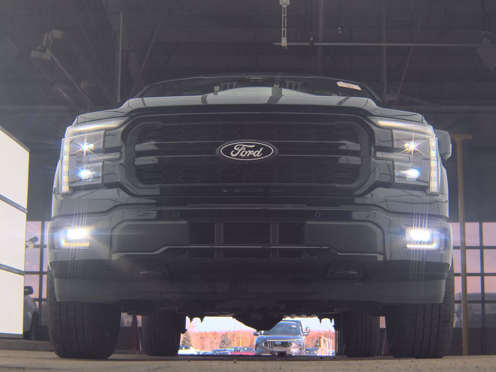 2024 Ford F-150 Hybrid Lariat AWD