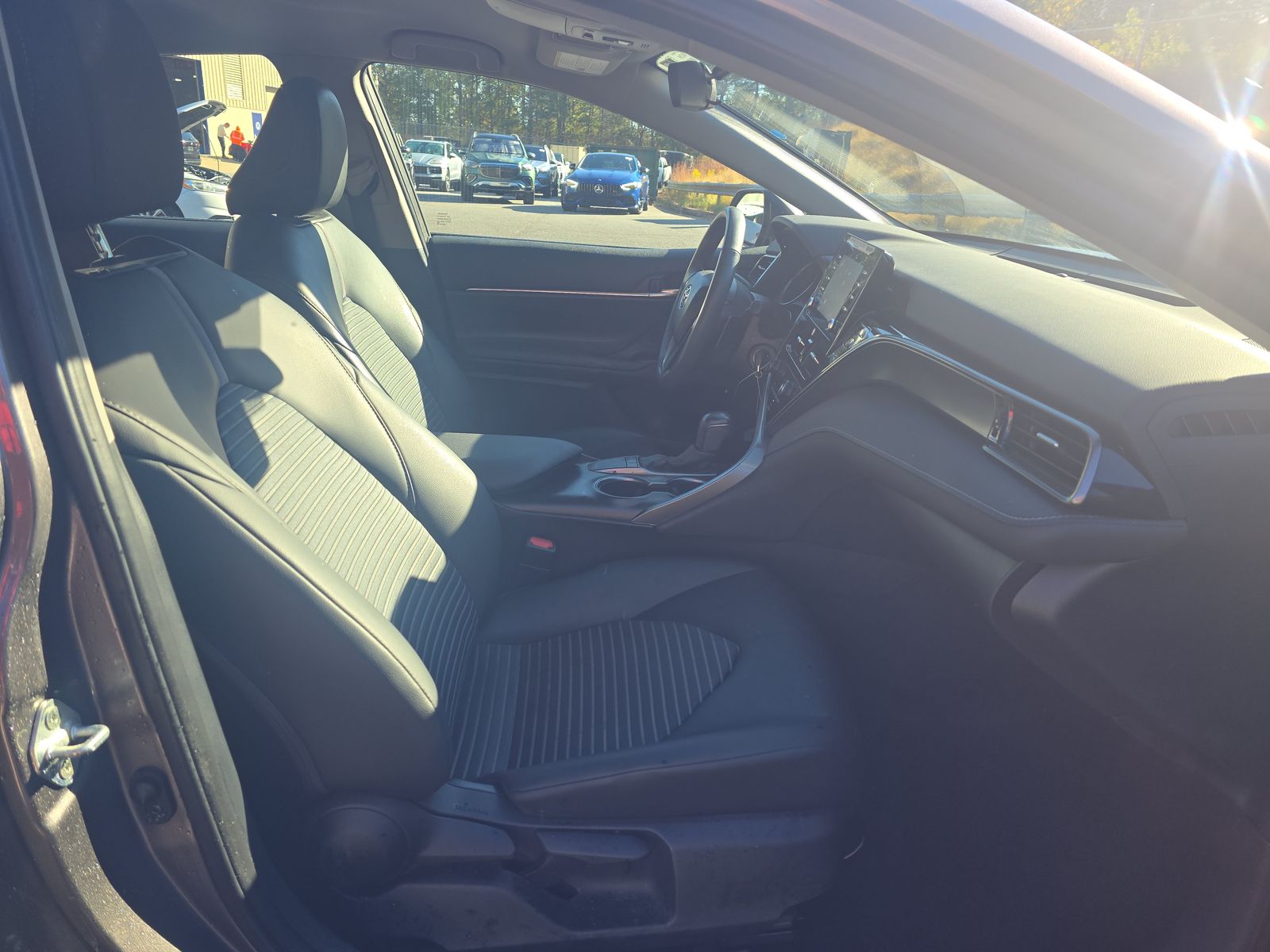 2024 Toyota Camry SE FWD