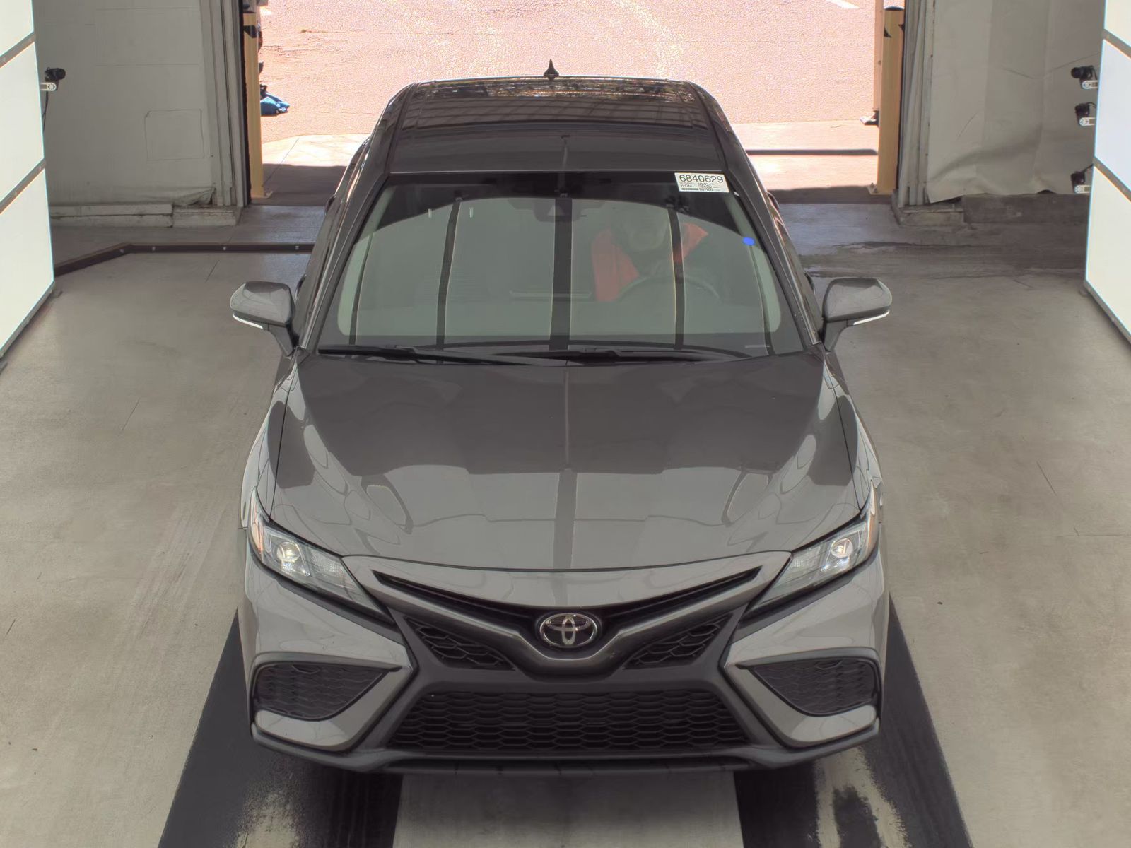 2024 Toyota Camry SE FWD