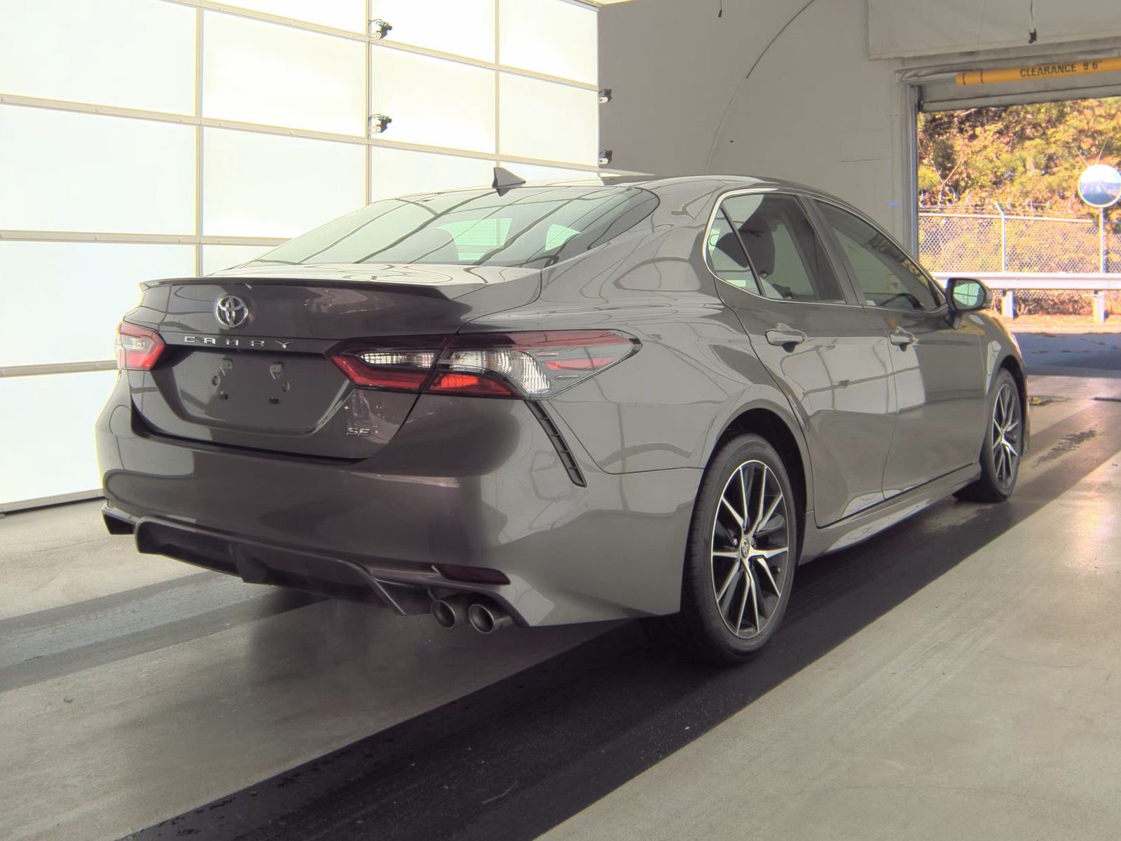 2024 Toyota Camry SE FWD