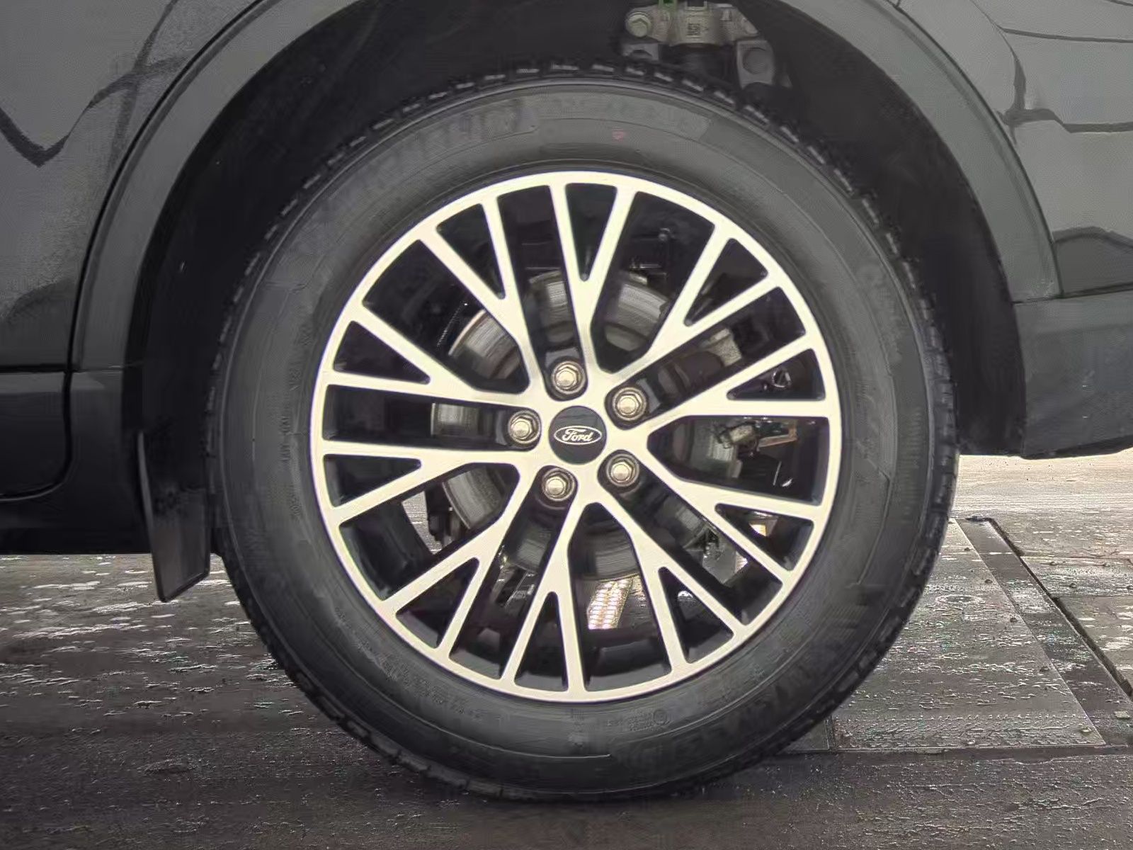 2025 Ford Escape Plug-In Hybrid FWD