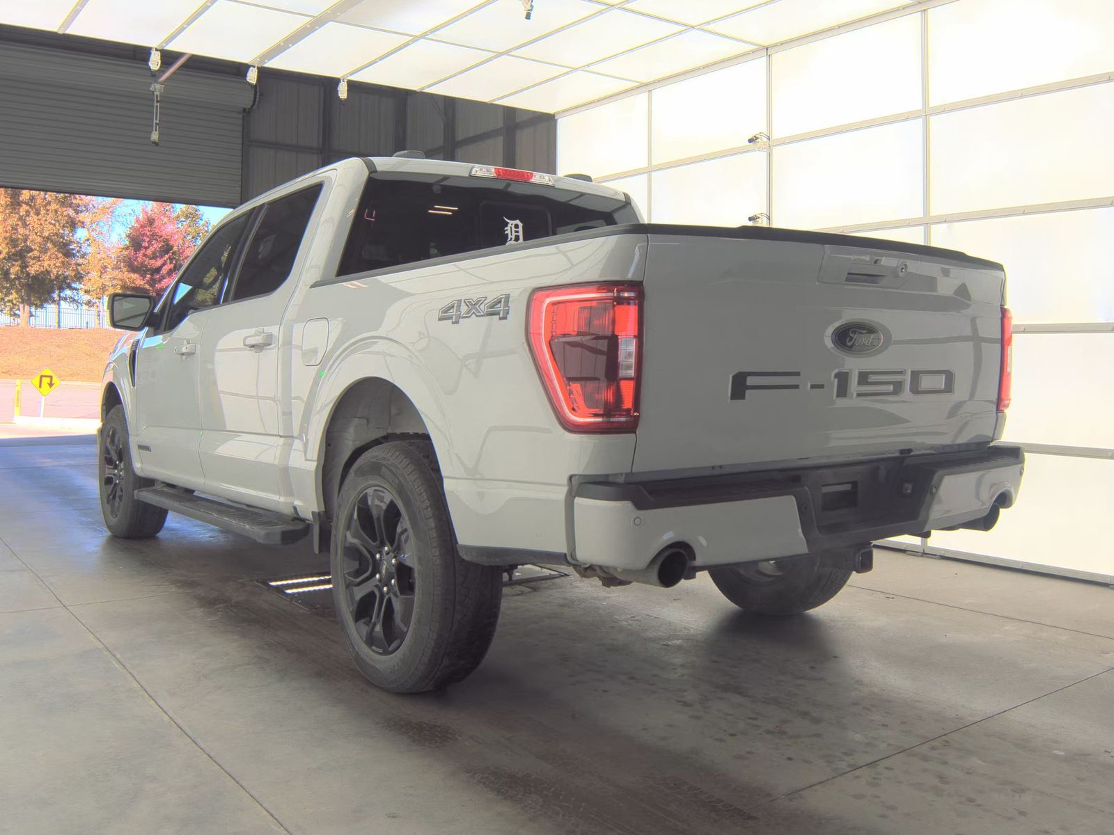 2023 Ford F-150 Hybrid XLT AWD