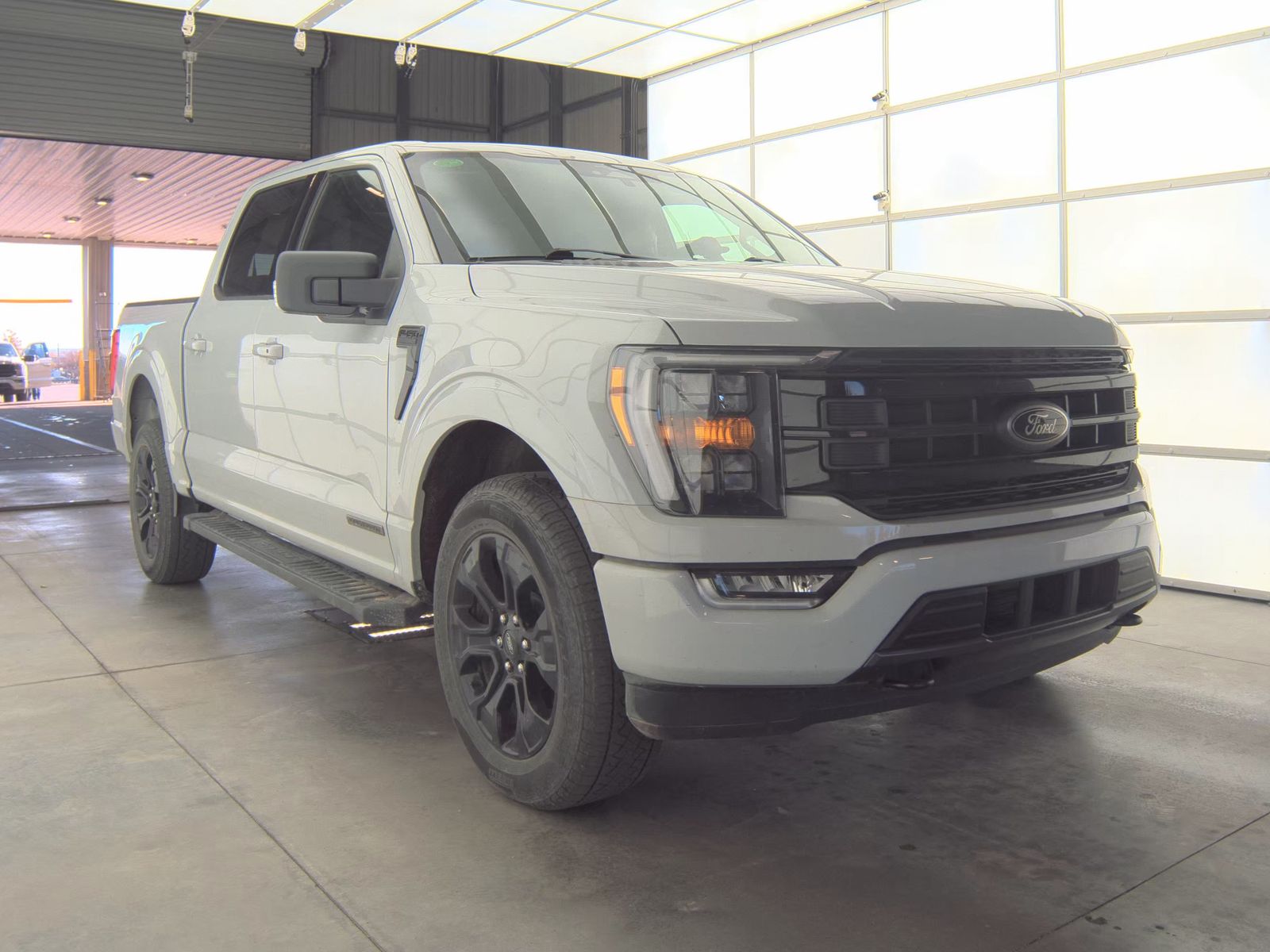 2023 Ford F-150 Hybrid XLT AWD