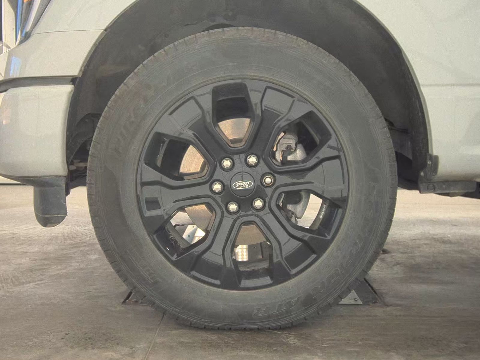 2023 Ford F-150 Hybrid XLT AWD