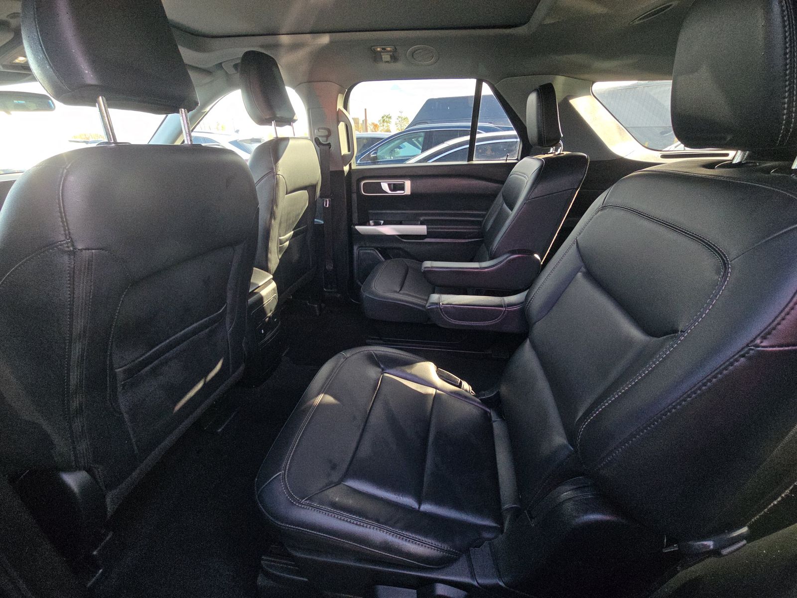 2023 Ford Explorer XLT AWD