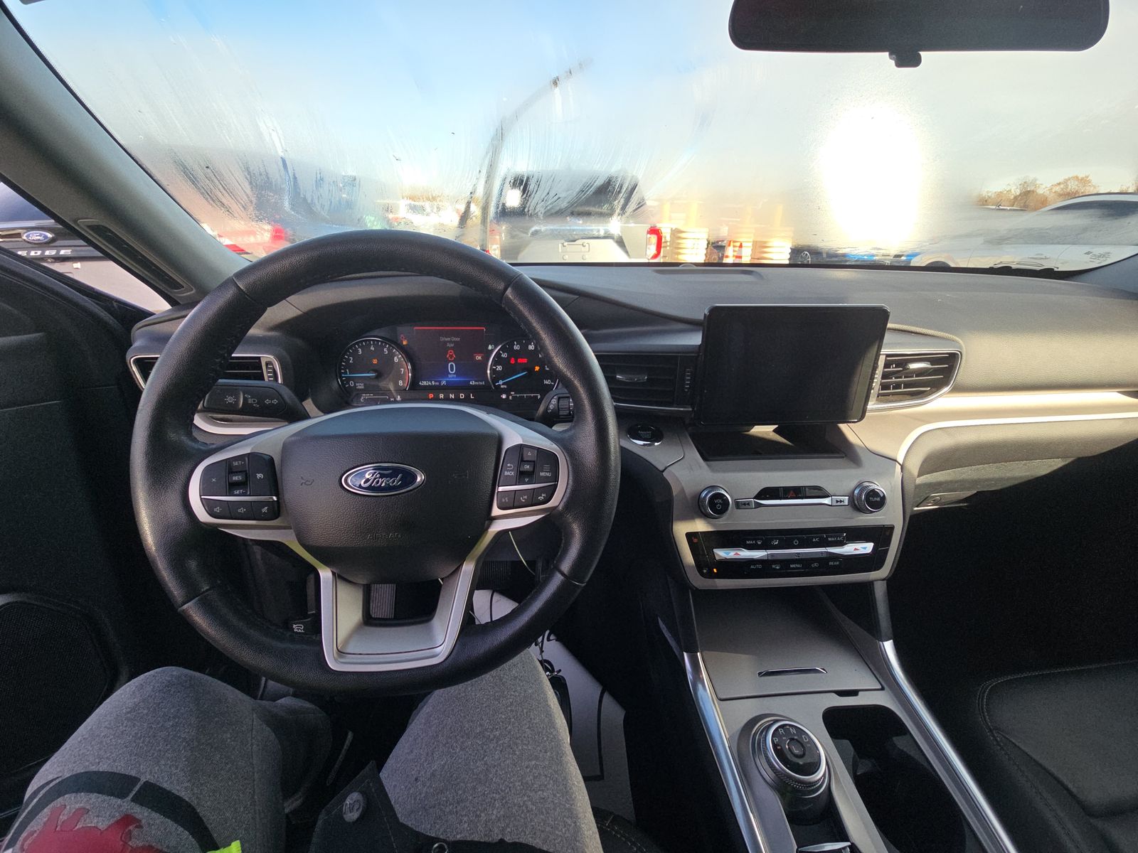 2023 Ford Explorer XLT AWD