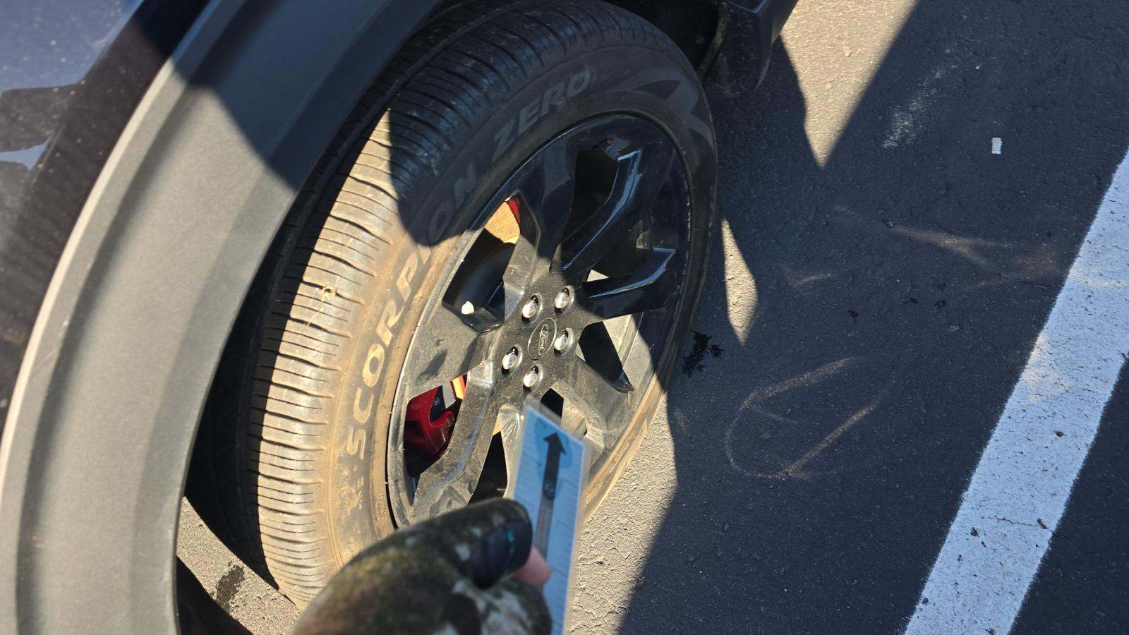 2022 Ford Explorer ST AWD